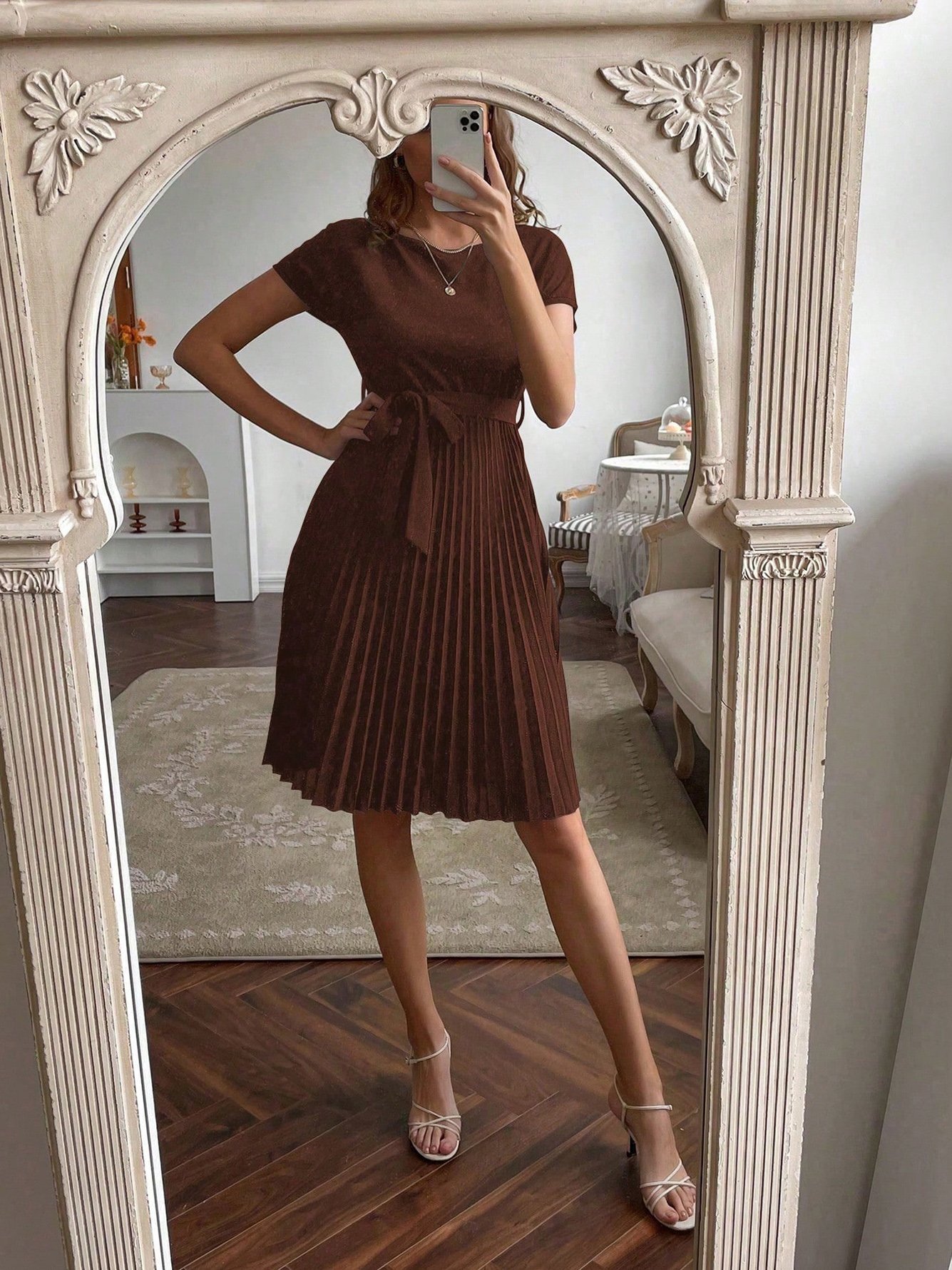 Coffee Brown A-Line Pleated Midi Dress with Short Sleeves