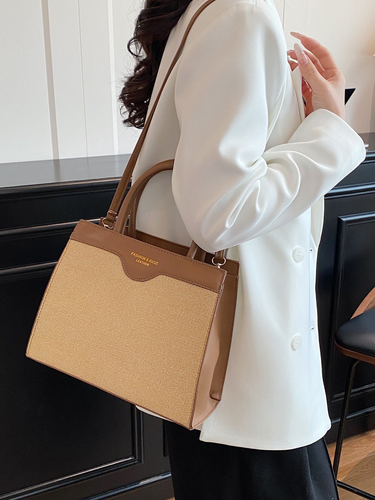 Brown Straw-Effect Shoulder Bag 