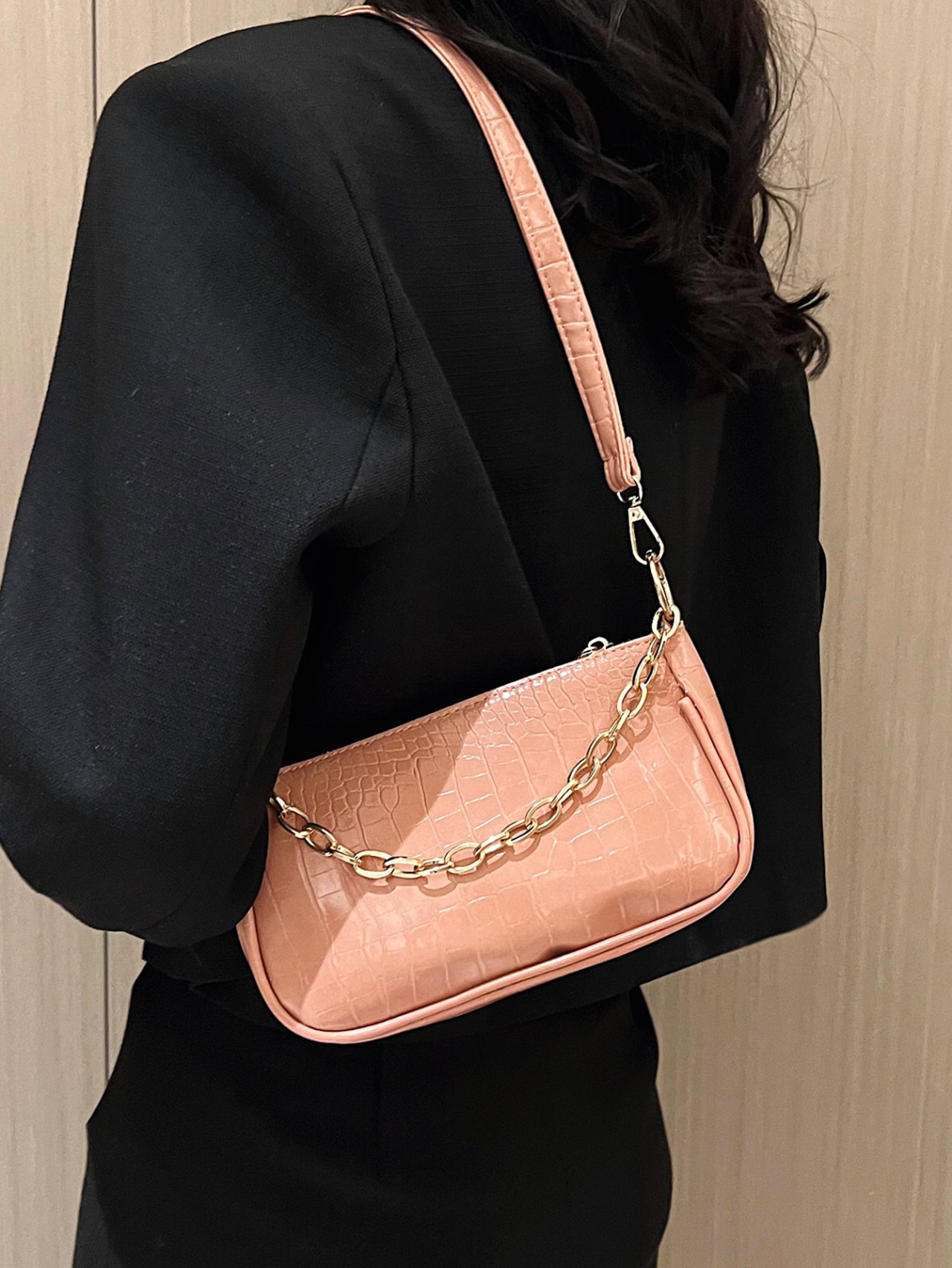 Pink Croc-Embossed Shoulder Bag with Gold Chain