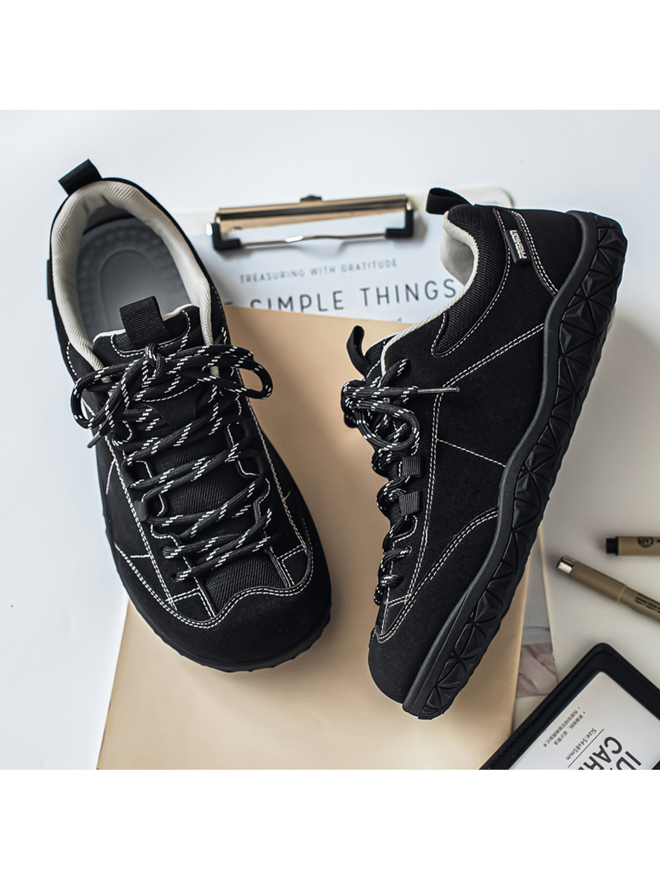 Men Black Sports Sneakers