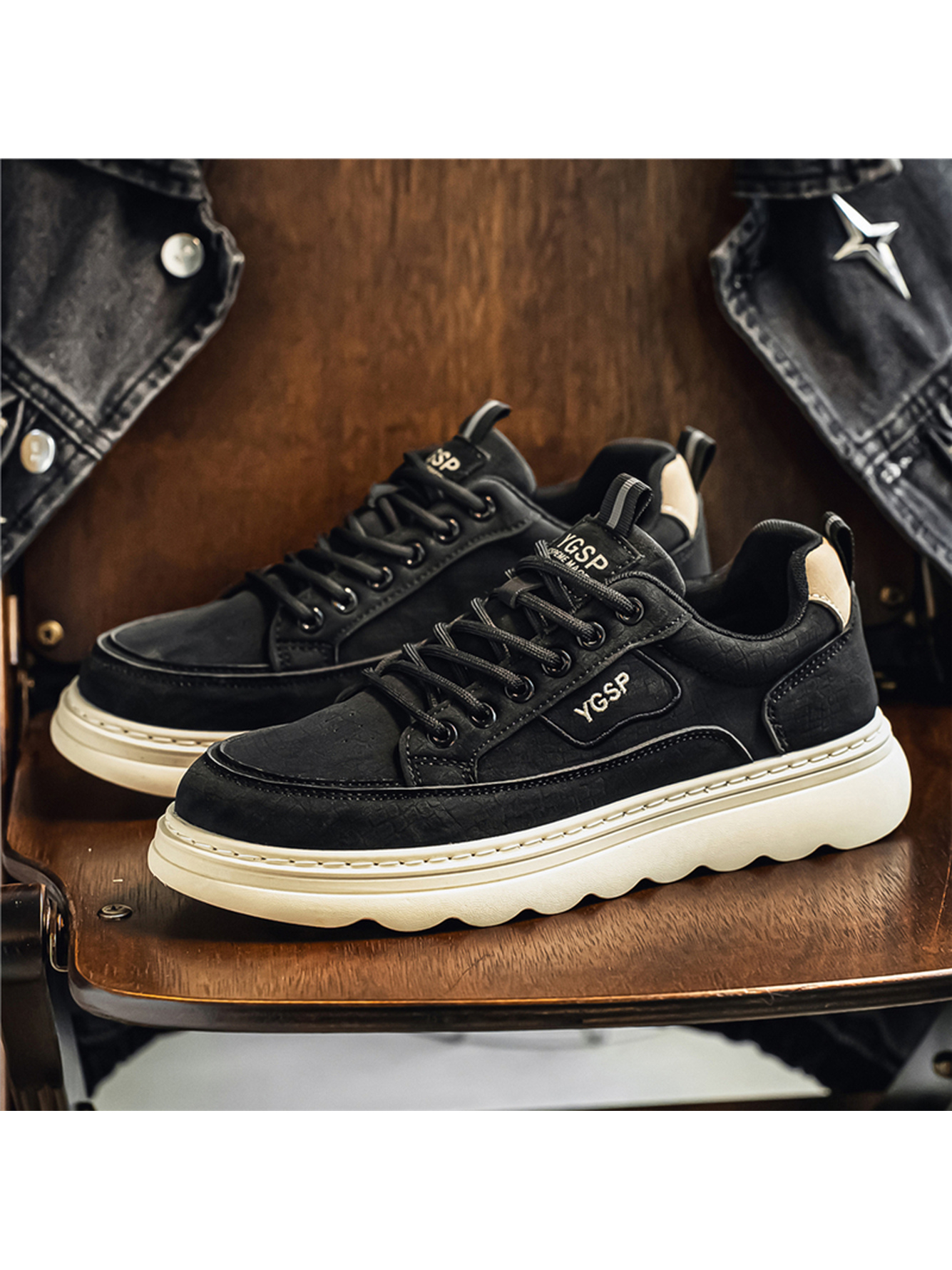 Men Black Casual Sports Sneakers