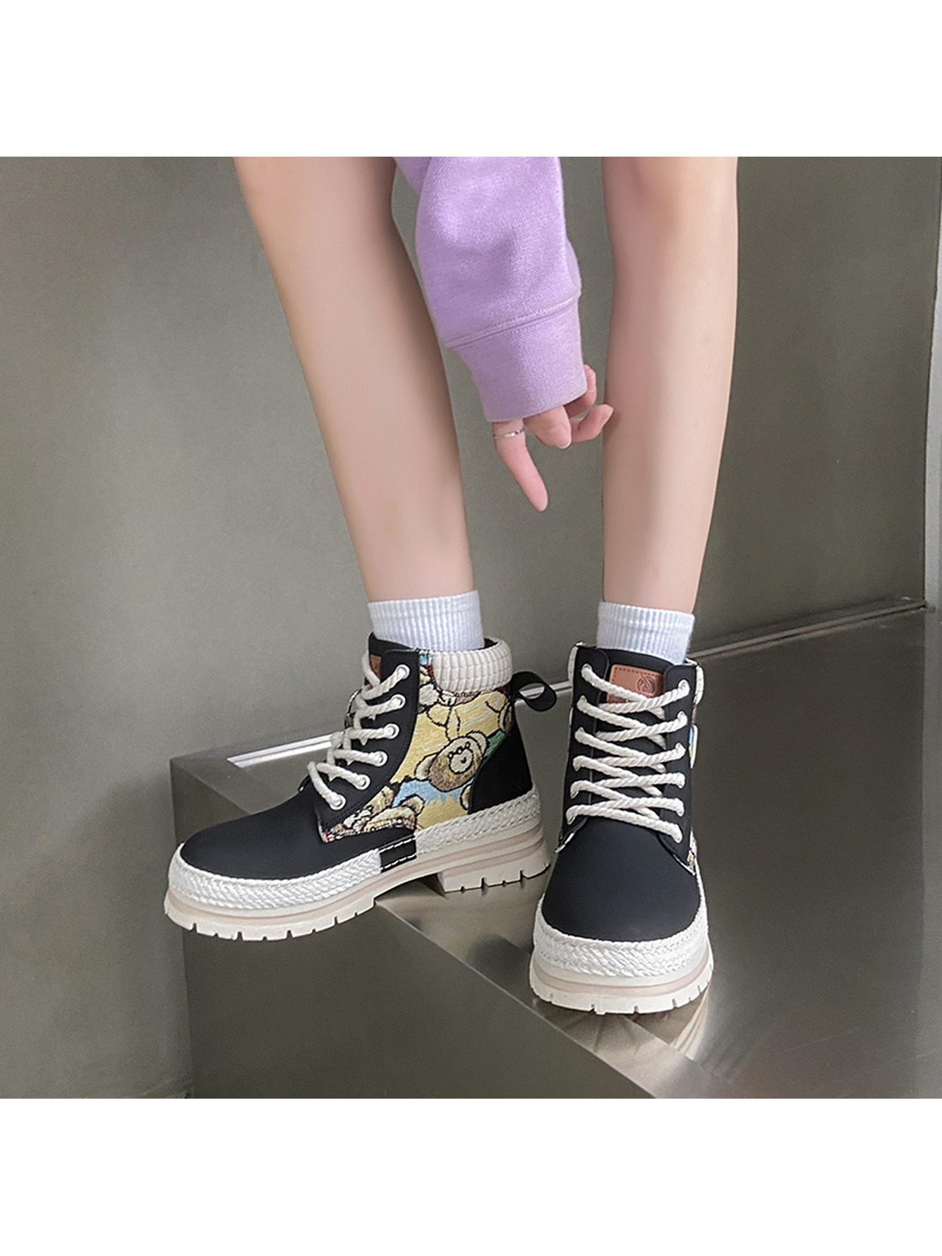 Black High-Top Fashion Sneakers with Patterned Detail