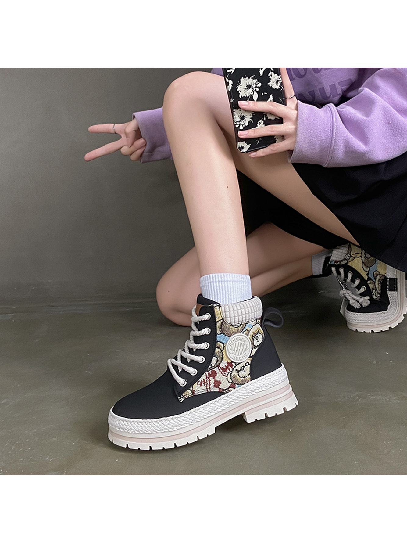 Black High-Top Fashion Sneakers with Patterned Detail