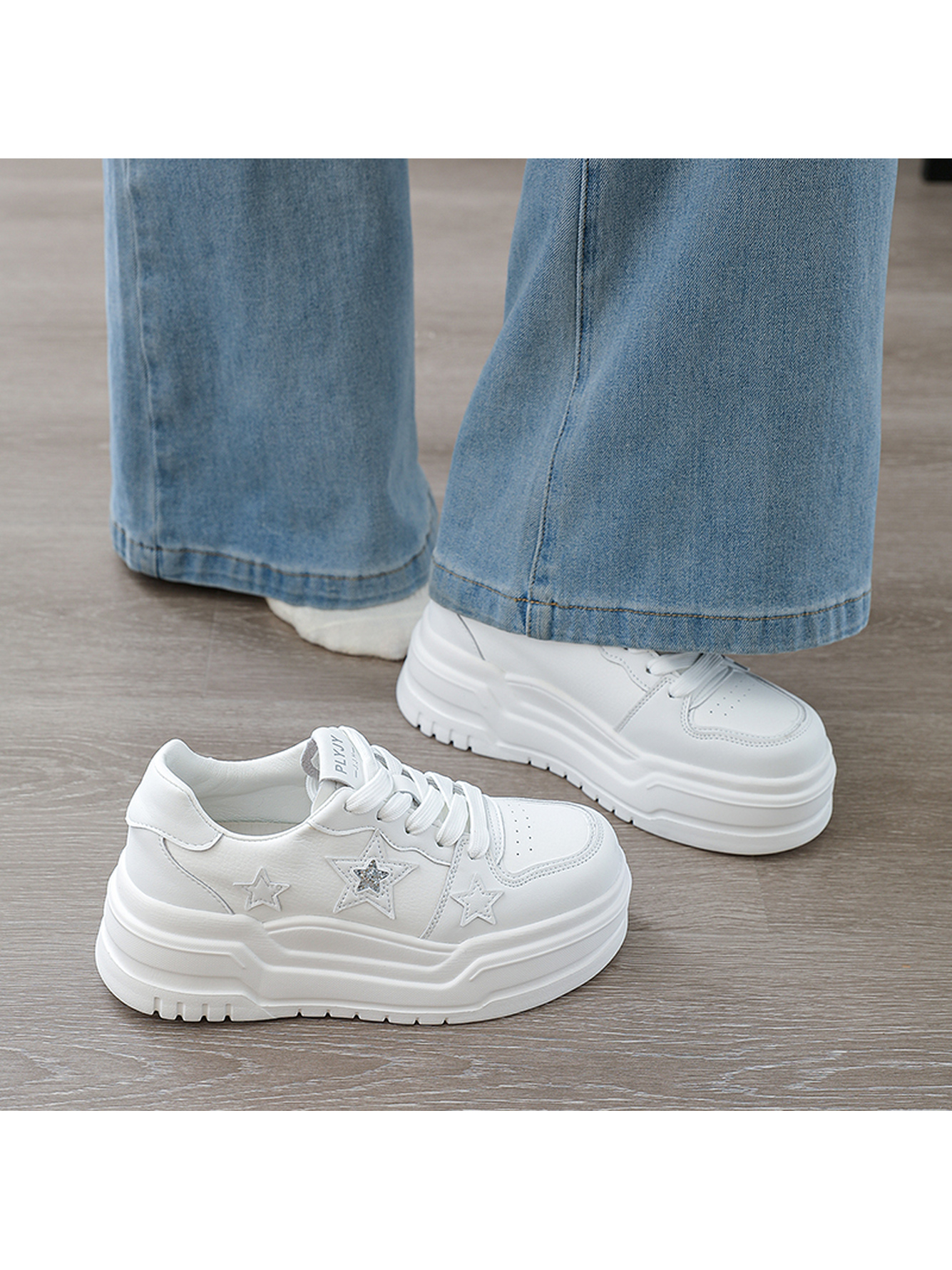White PU Casual Sneakers with Star Embellishments