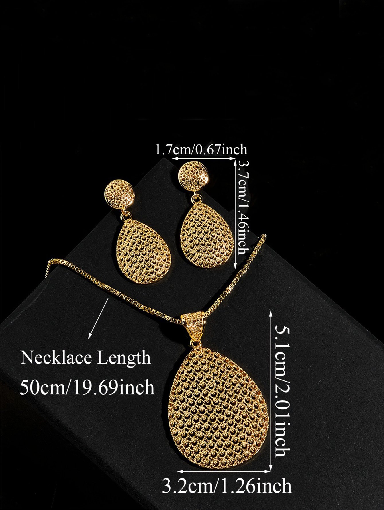 Gold Textured Jewelry Set