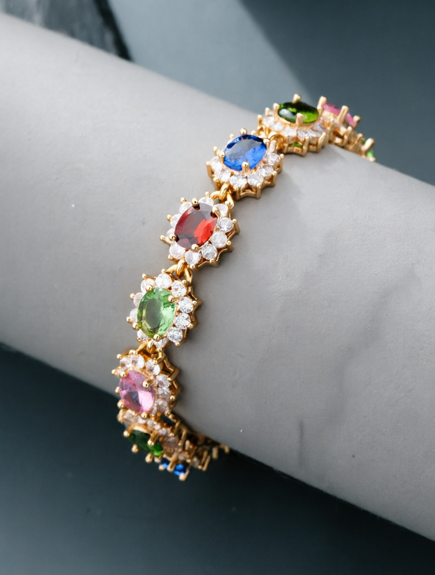 Gold Solid Link Bracelet