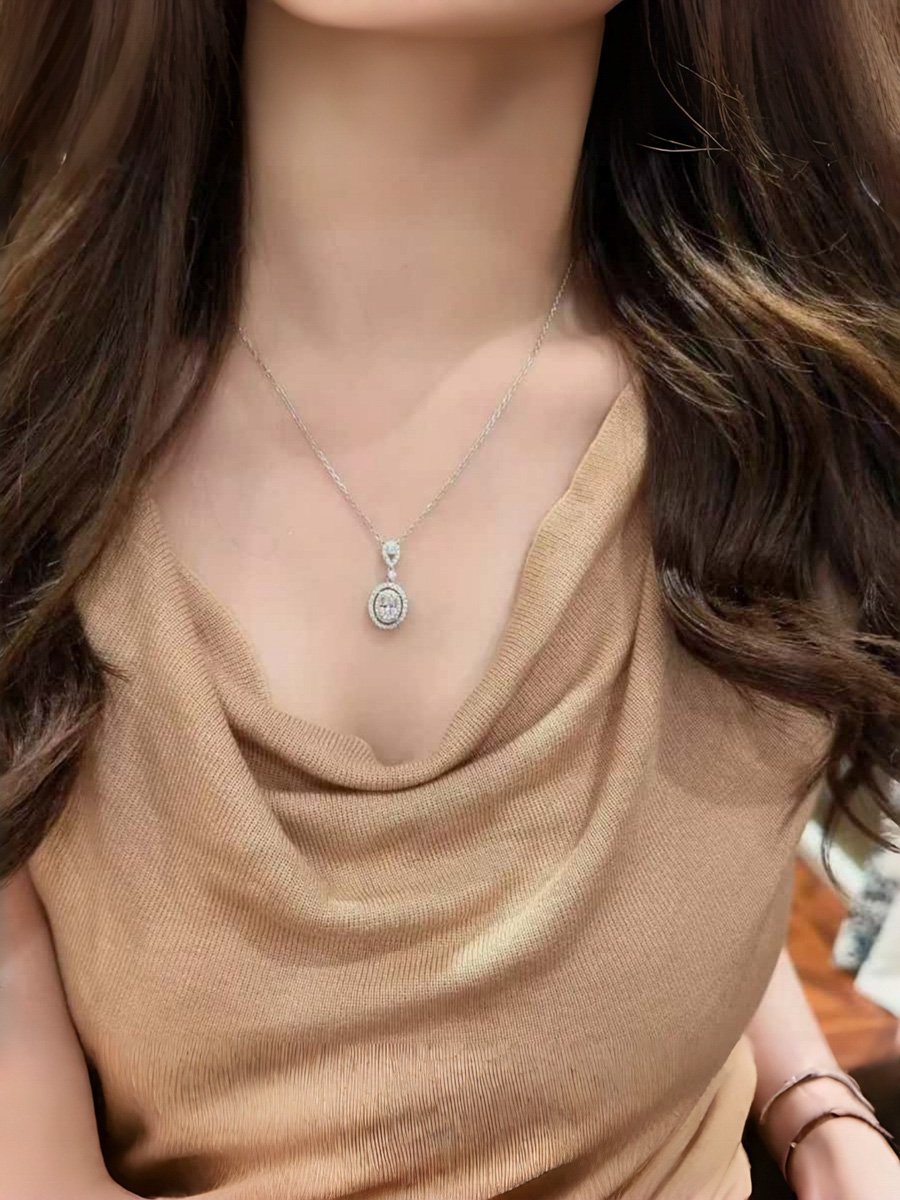 Silver Solid Pendant Necklace