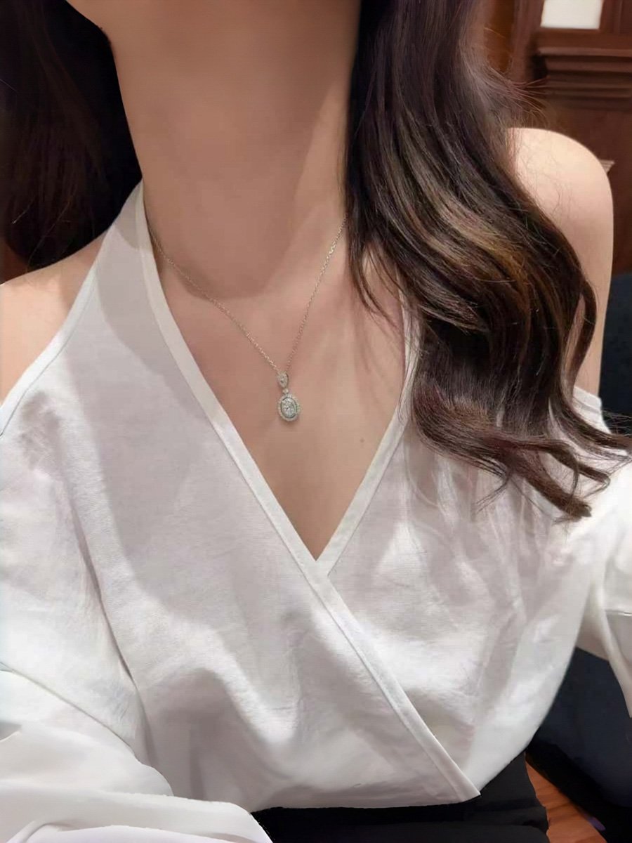 Silver Solid Pendant Necklace