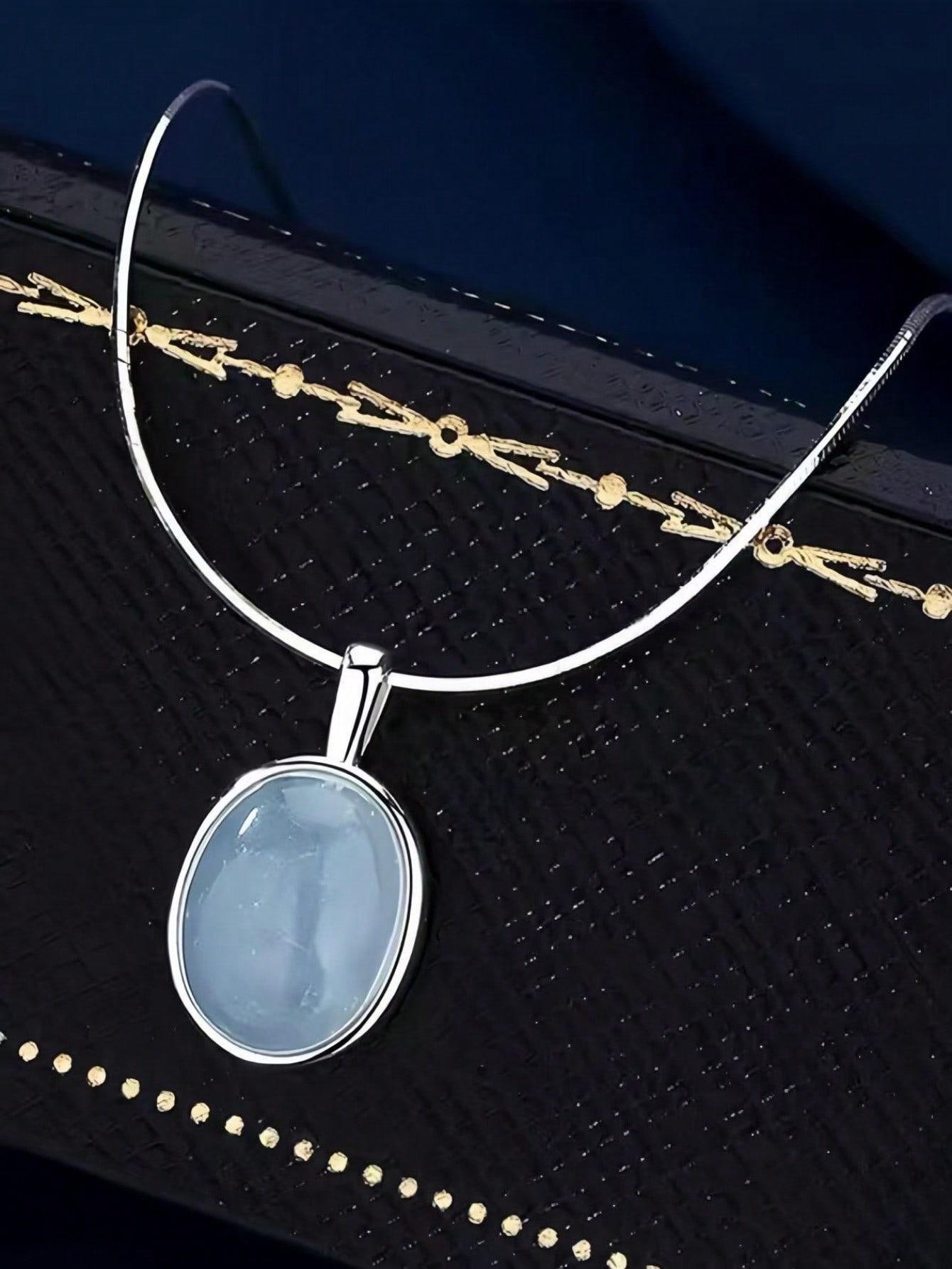 Silver Solid Pendant Necklace
