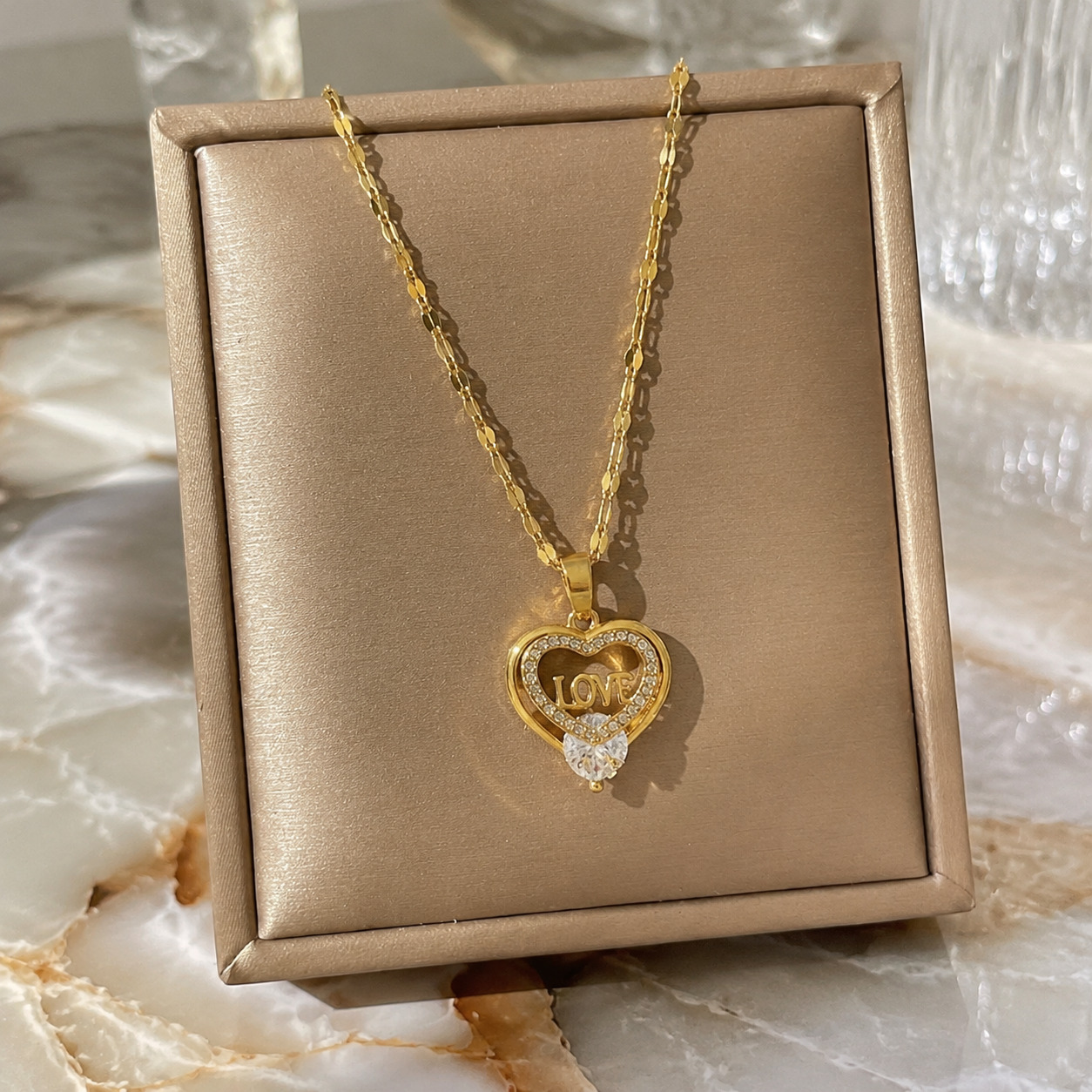 Gold Heart Love Pendant Necklace with Zircon