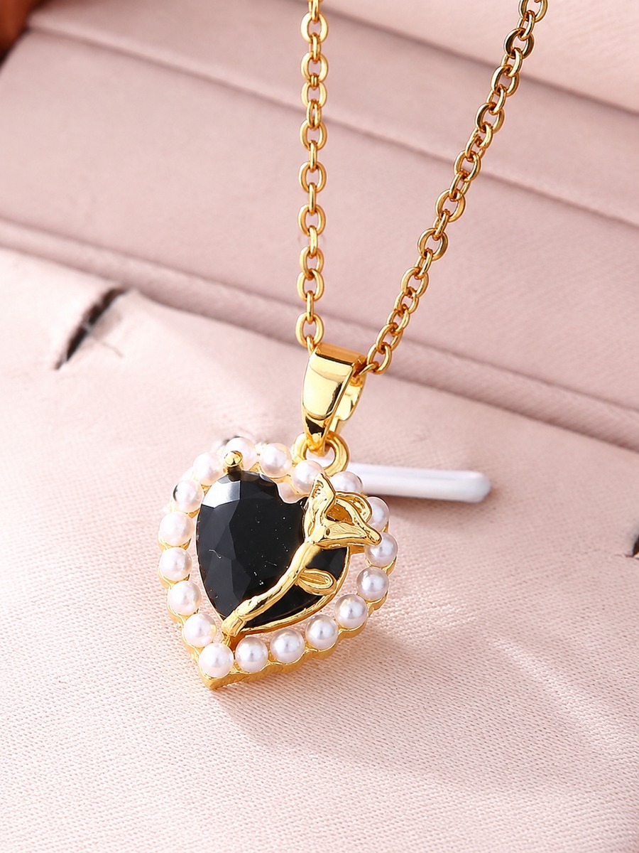 Black Stone Heart Pendant Necklace with Pearl Accents
