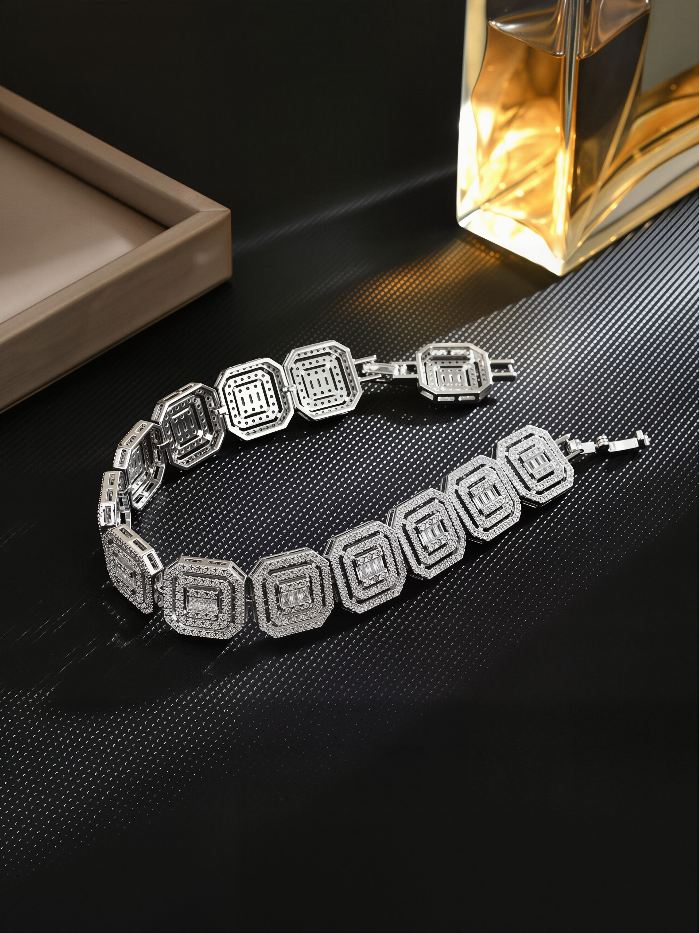 Silver Solid Link Bracelet