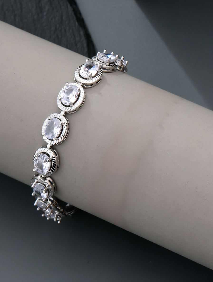 Silver Solid Link Bracelet