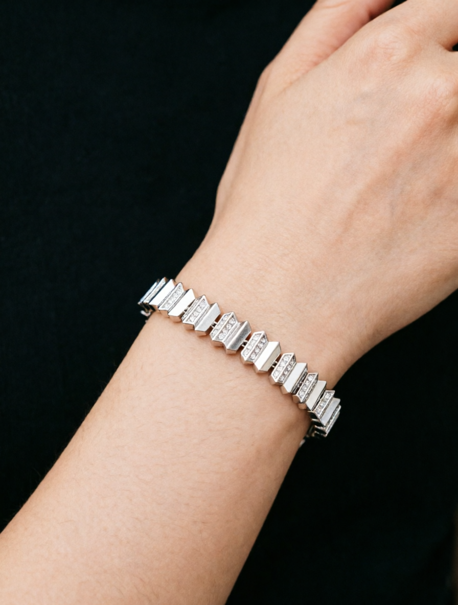Silver Solid Link Bracelet