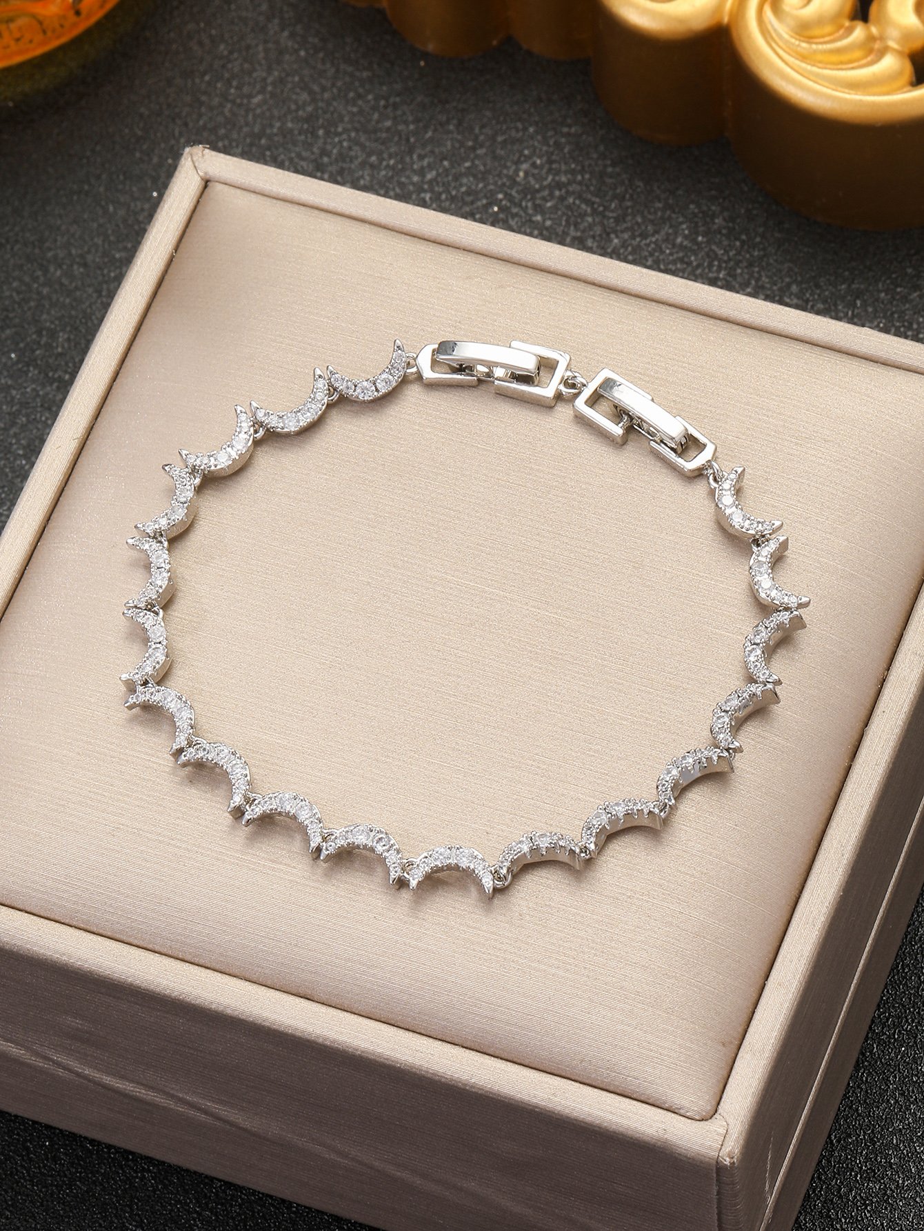 Silver Texture Link Bracelet