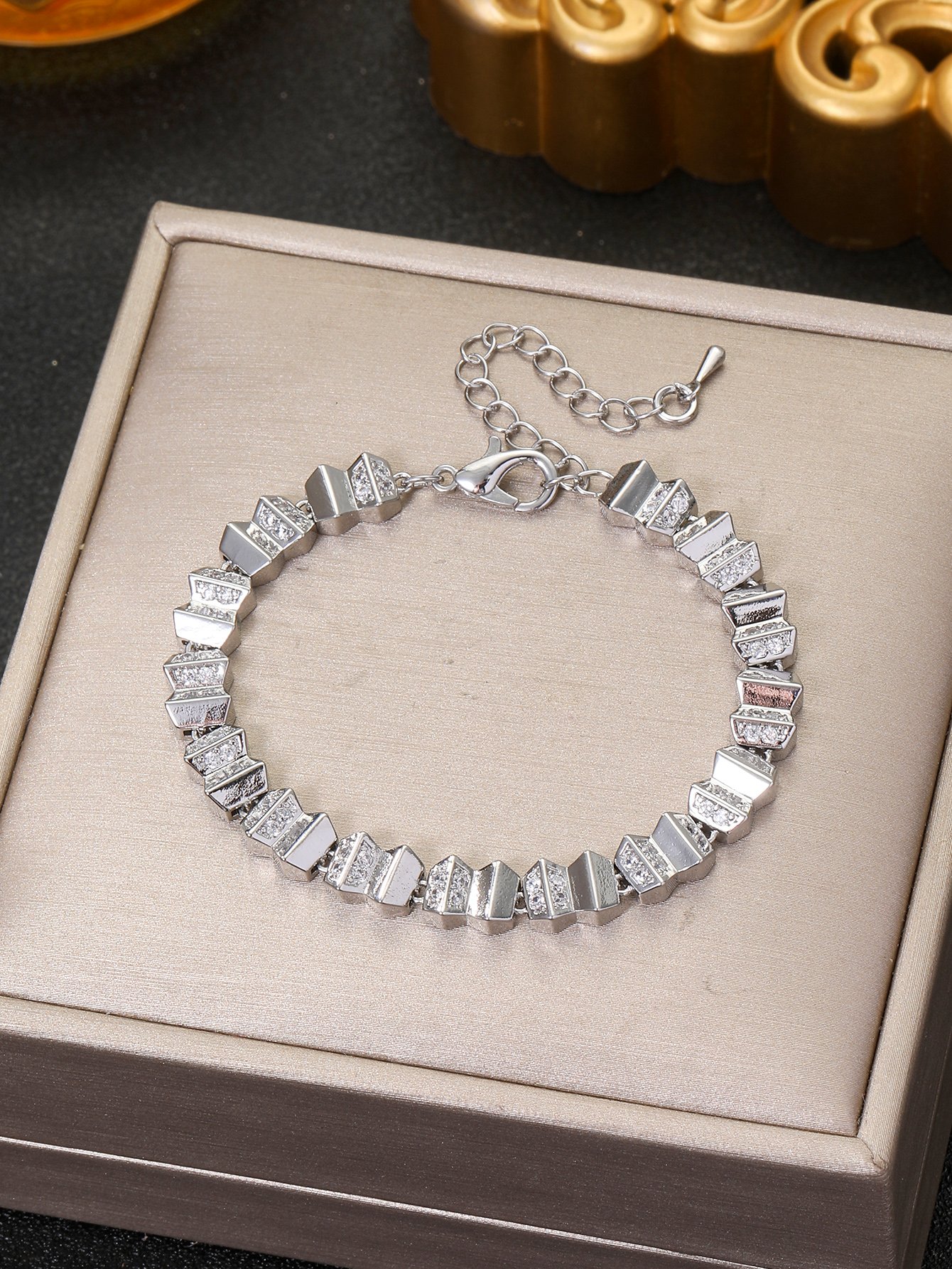 Silver Solid Link Bracelet