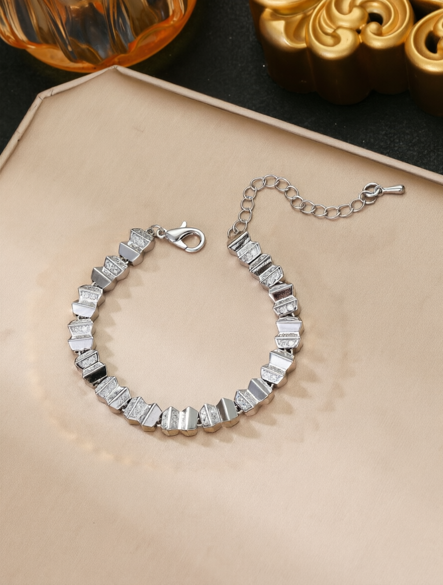 Silver Solid Link Bracelet