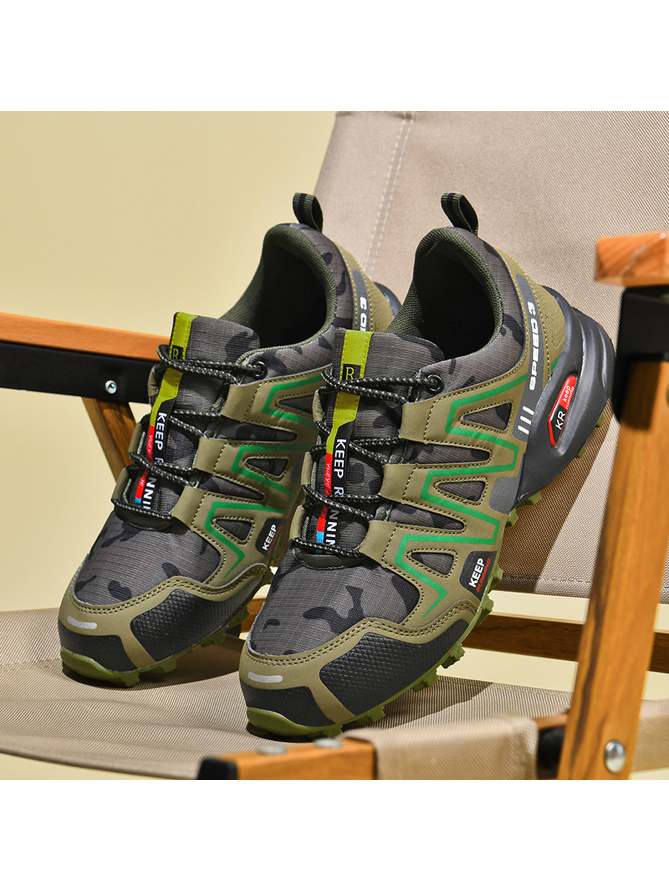 Men Olive Camo Trail Running Sneakers - Speed 3