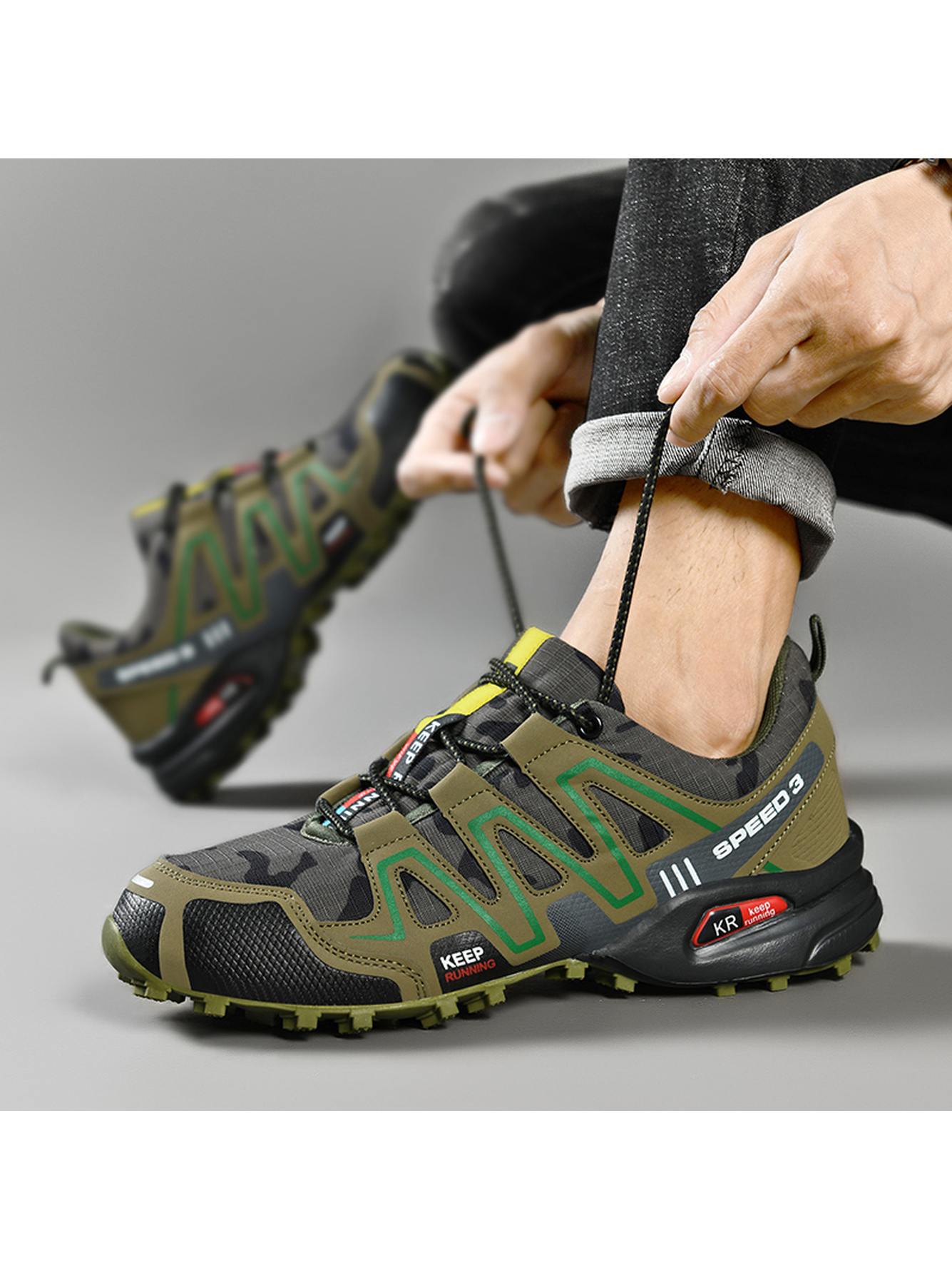 Men Olive Camo Trail Running Sneakers - Speed 3