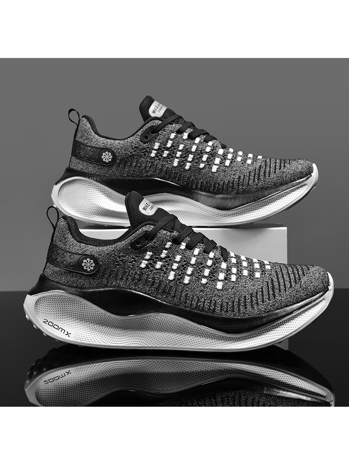 Men Dark Blue Knit Sports Shoes