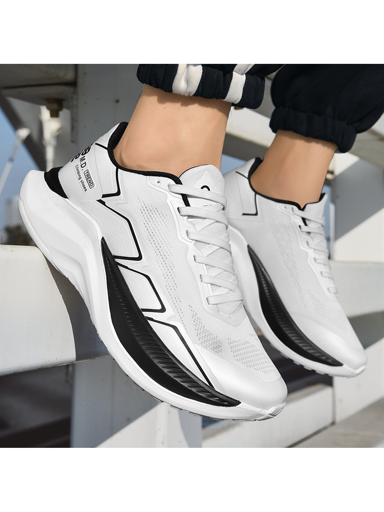 Men WhitePlain  Sport Sneakers