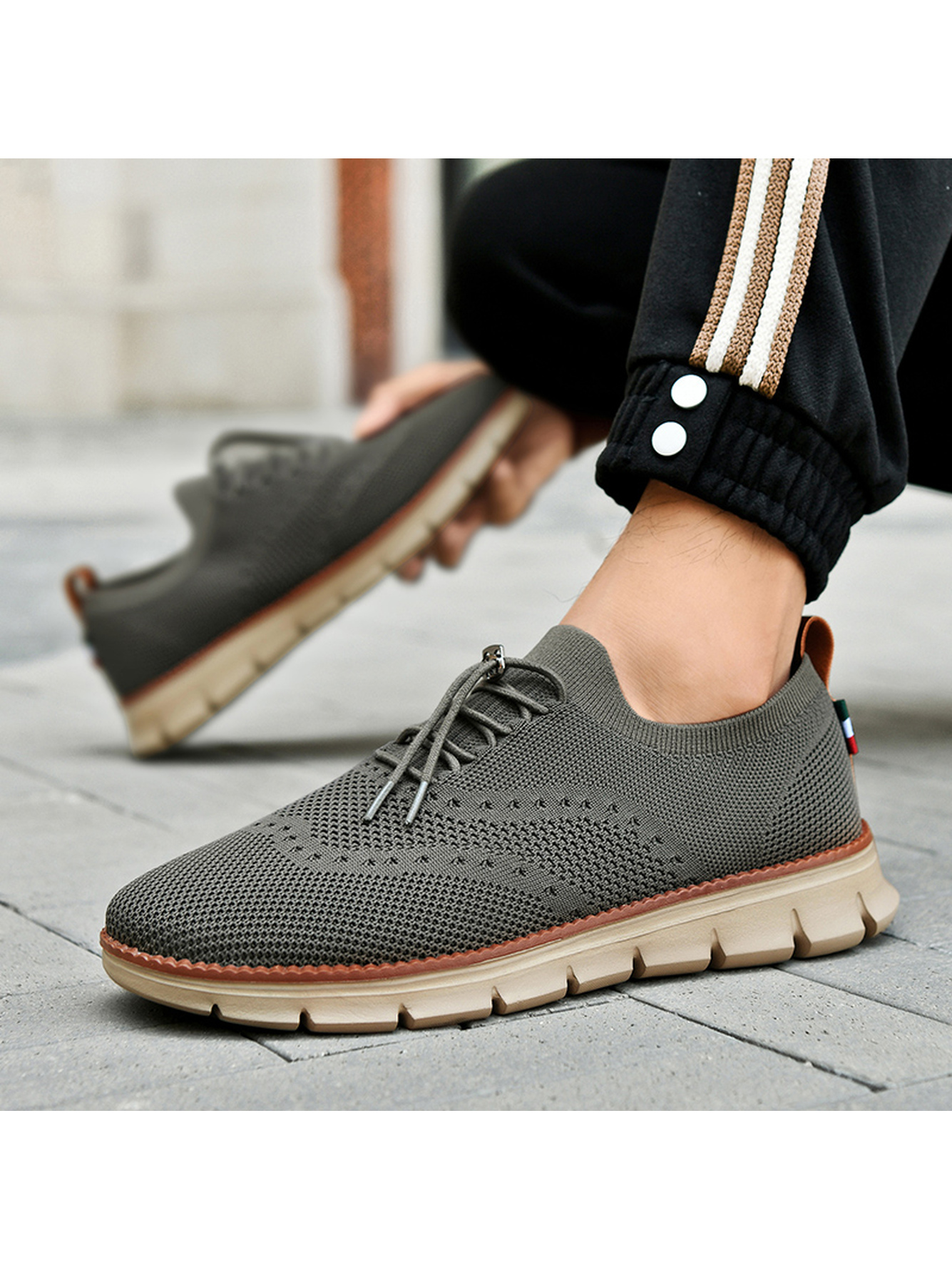 Men Olive Knit Casual Sneakers