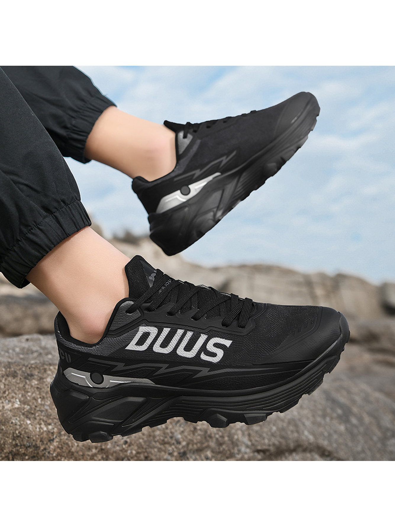 Men Black Sports Sneakers