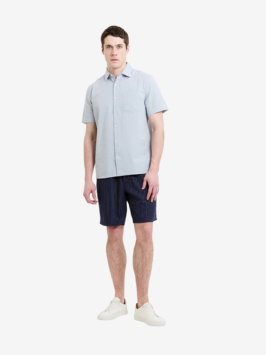 Men Dark Blue Short Sleeve Seersucker Shirt