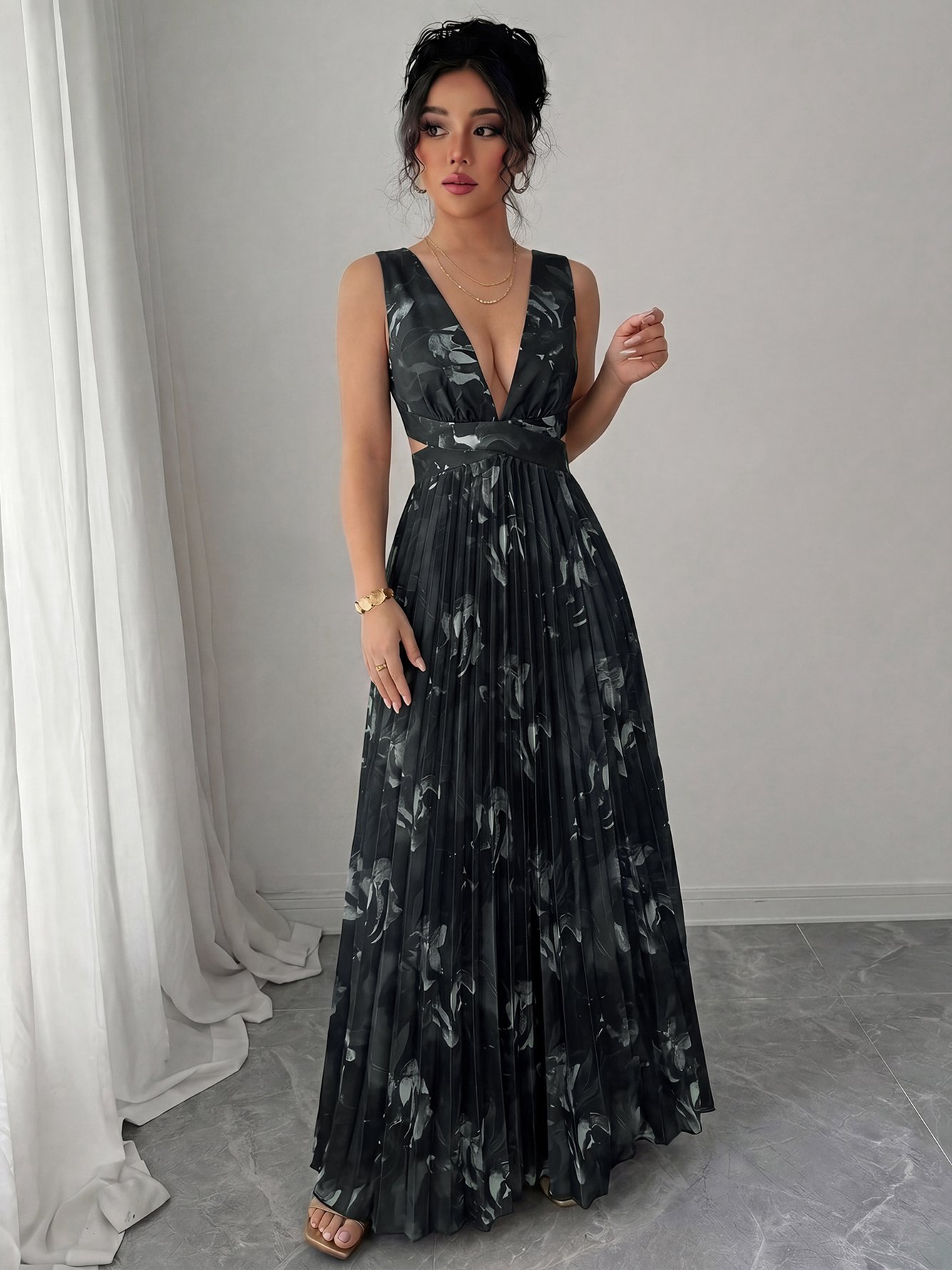 Black Floral Print Sleeveless A-Line Maxi Dress