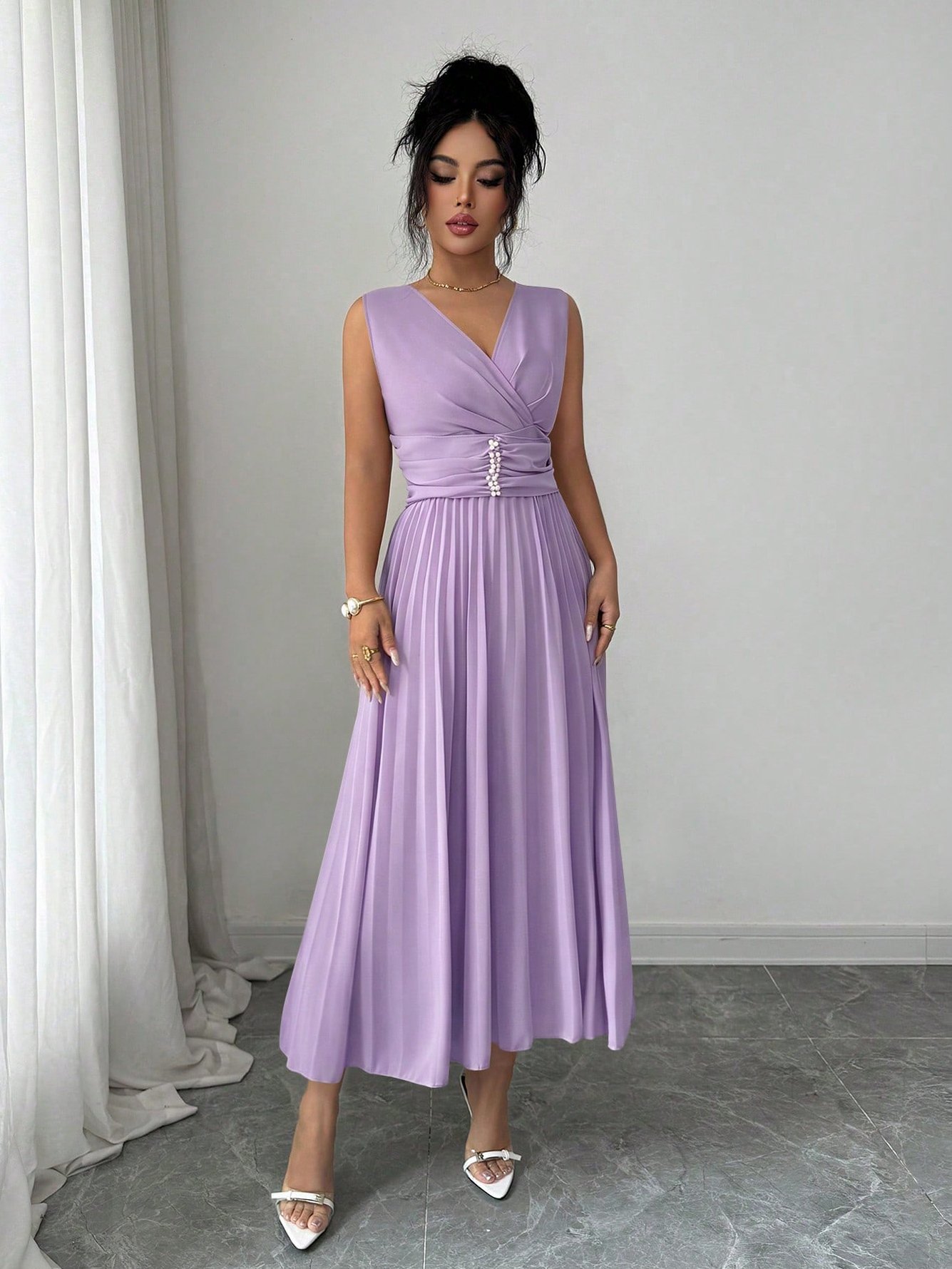 Lilac Sleeveless A-Line Maxi Dress with Beaded Waist