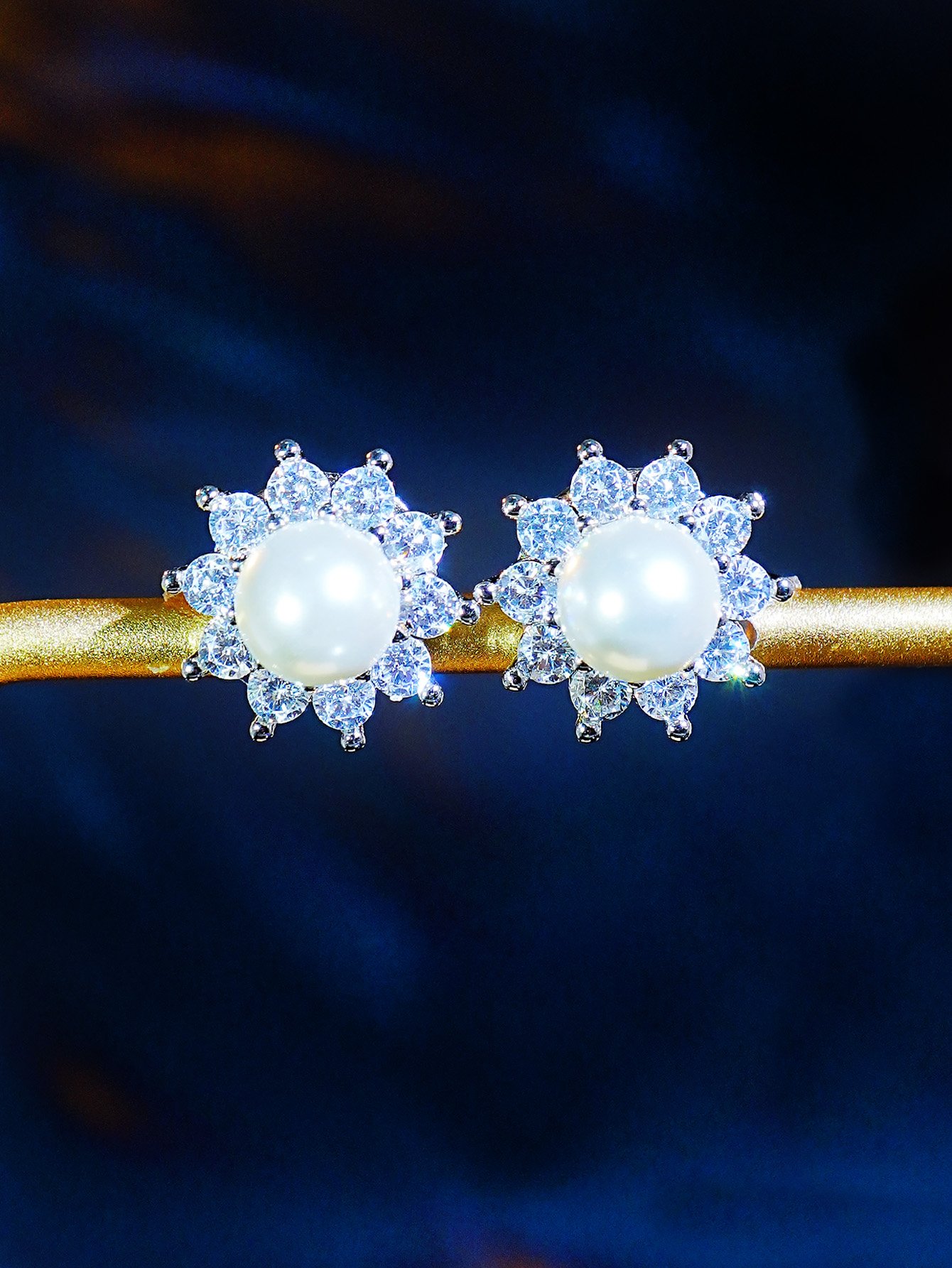 Silver Pearl Cubic Zirconia Jewelry Set