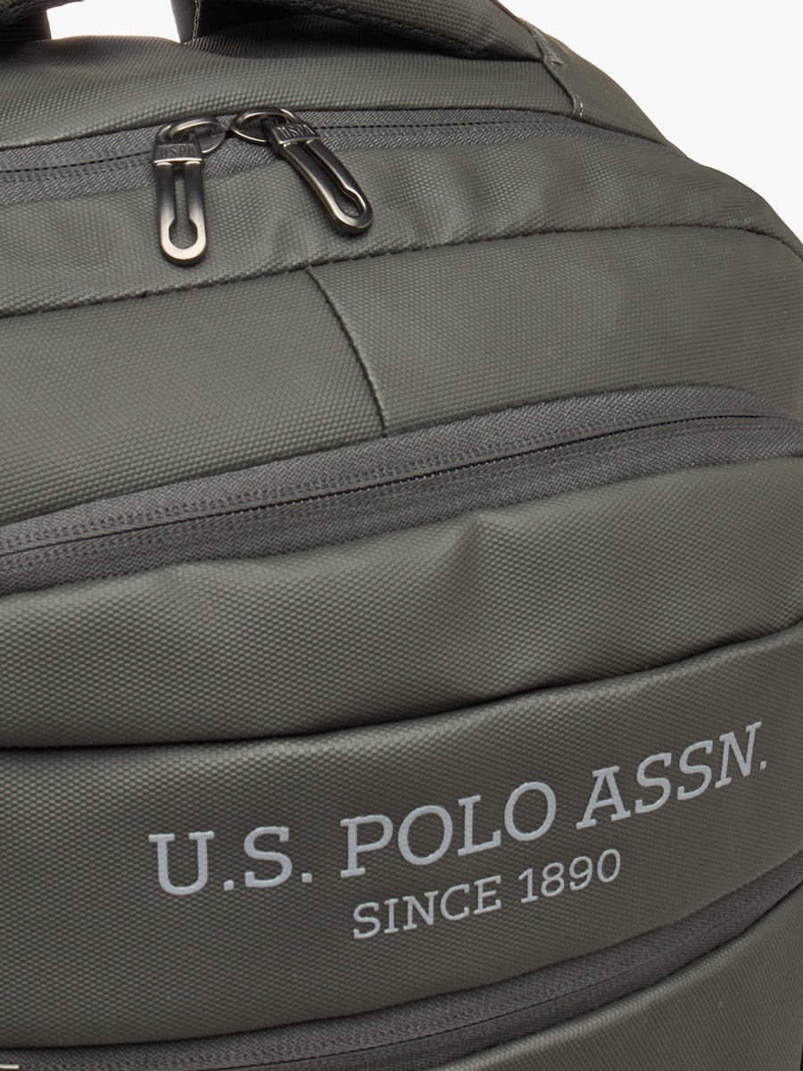 Logo Backpack with Padded Shoulder Straps - 18x22x21 cms