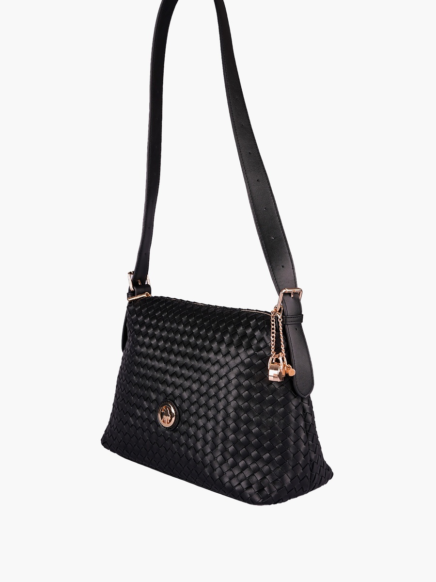 Savannah Club Shoulder Bag | US6582