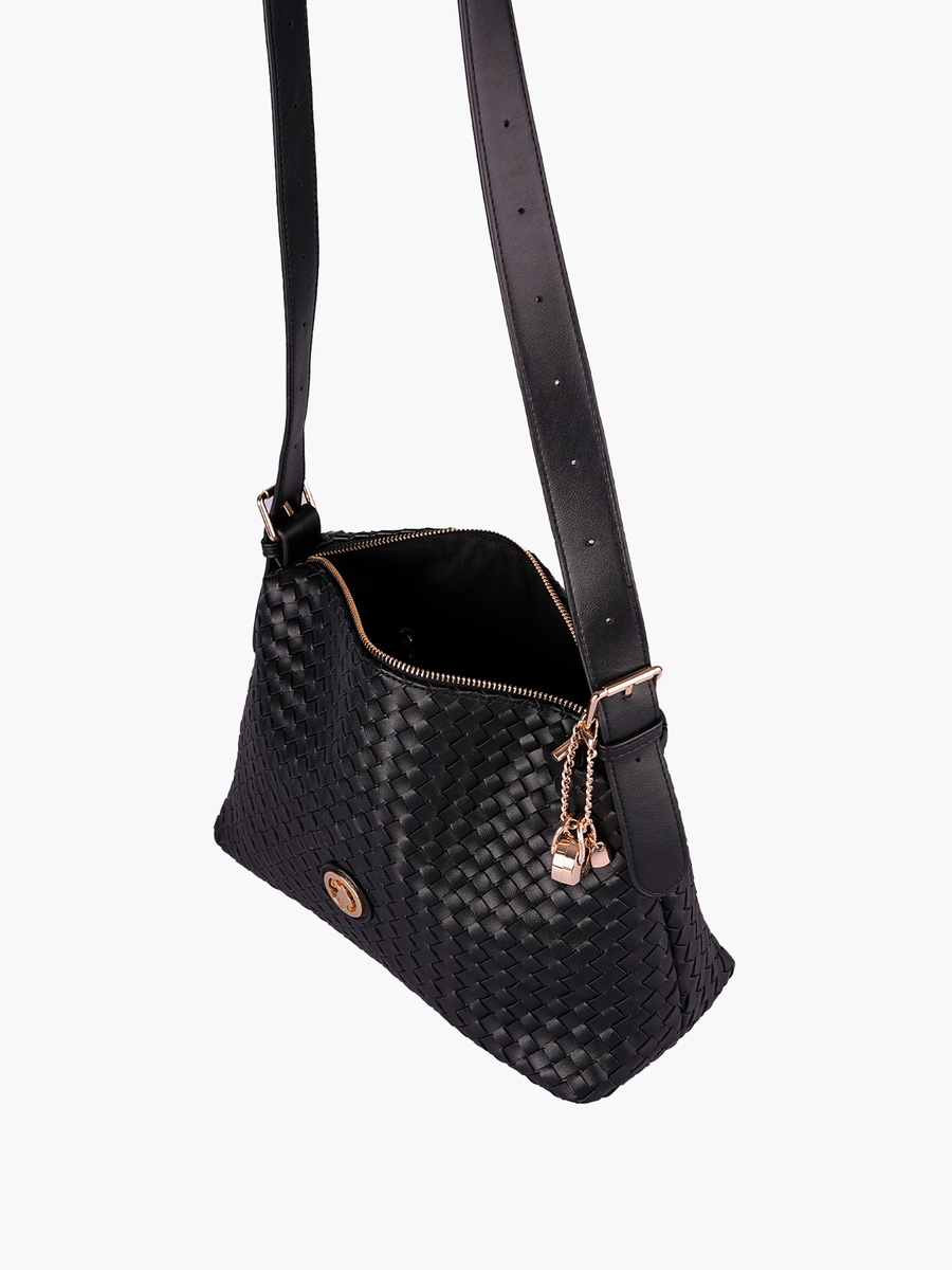 Savannah Club Shoulder Bag | US6582