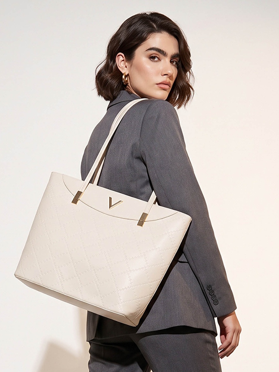 Quilted Tote Bag with Zip Closure
