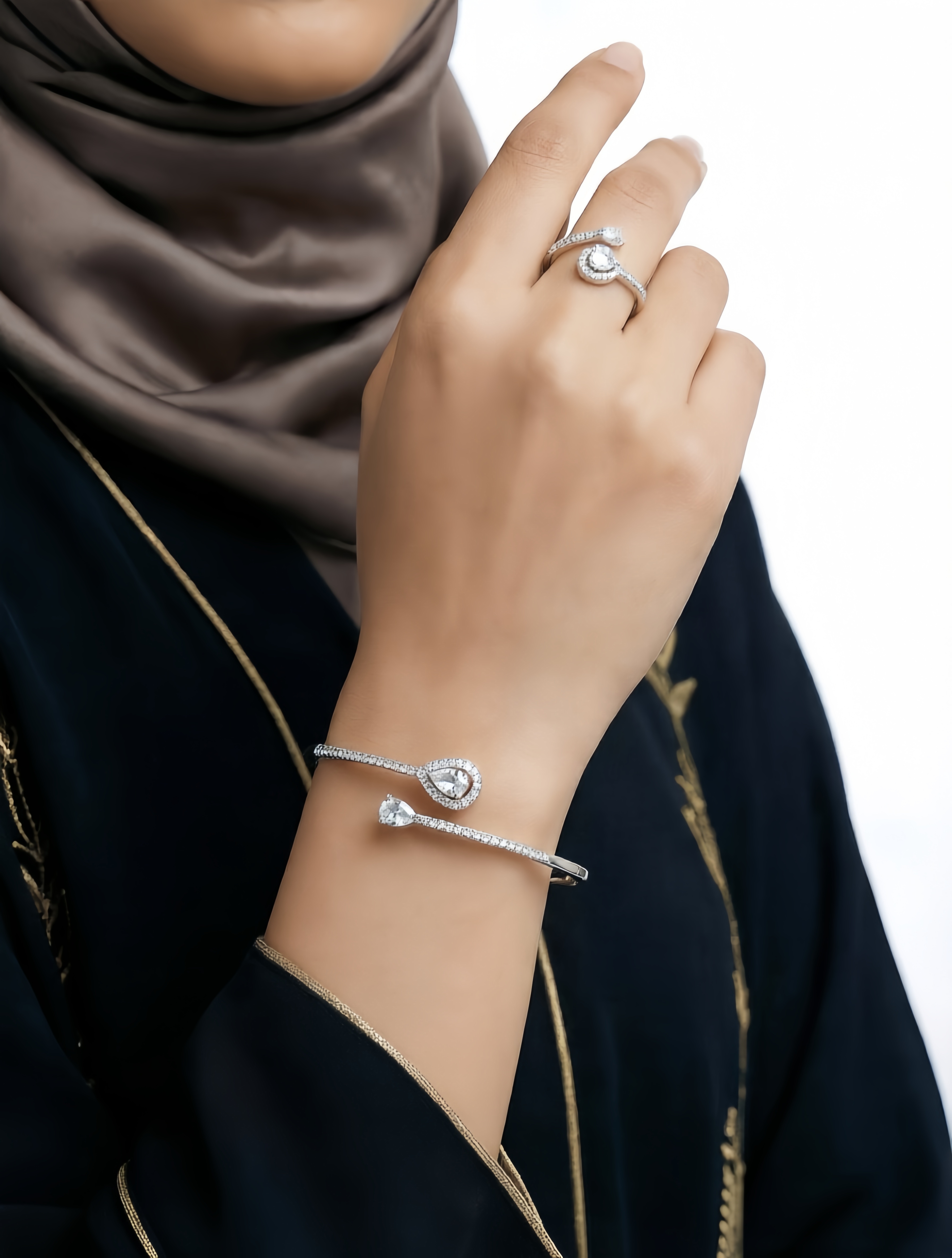 Silver Plated Zircon Water Drop Bangle and Ring Set 2-Piece