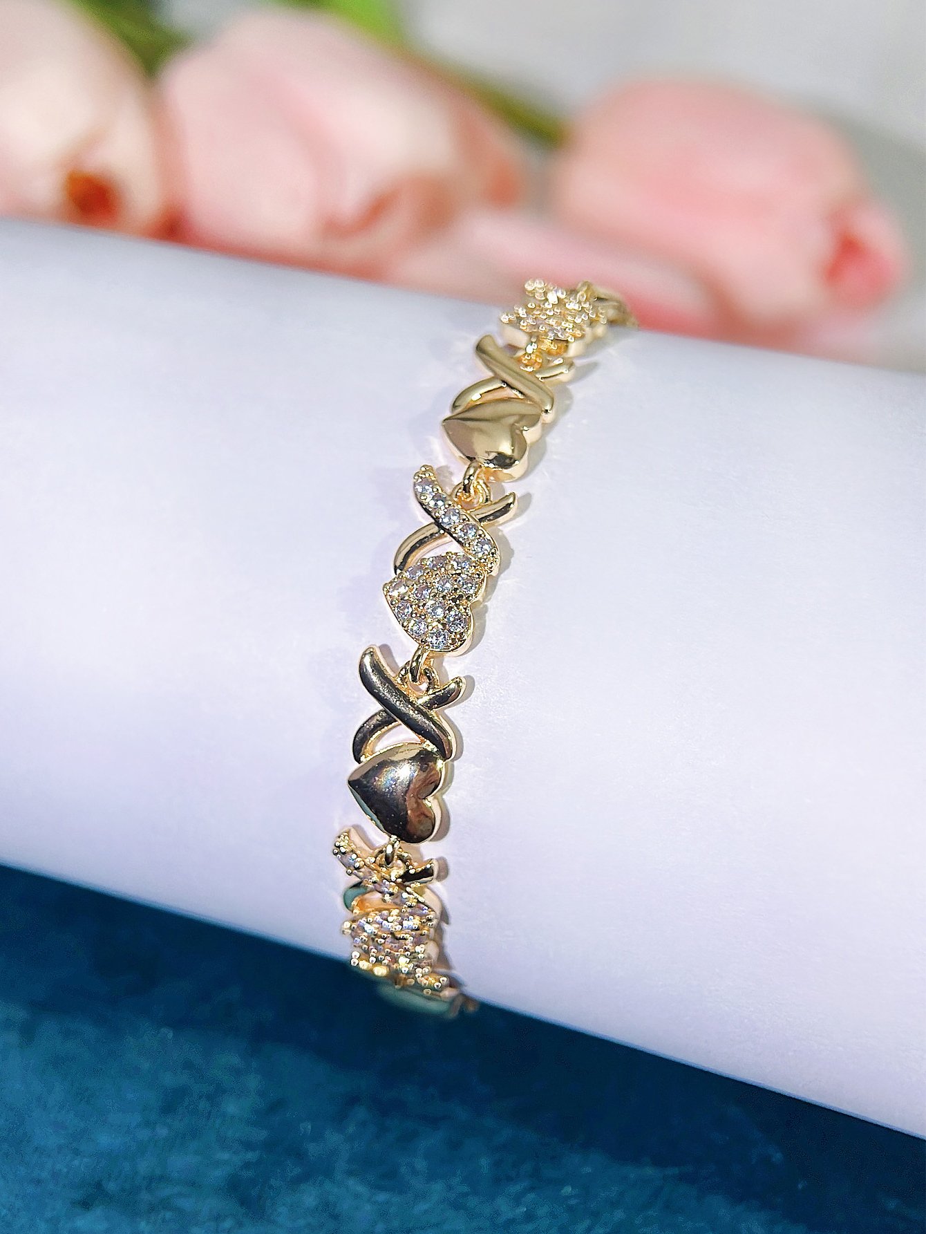 Golden Heart and XOXO Link Bracelet