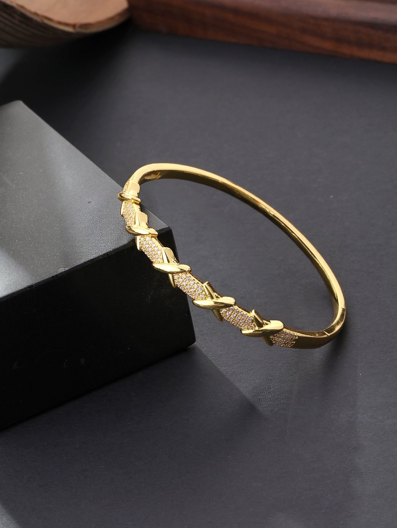 Gold Texture Bangle-Style Bracelet