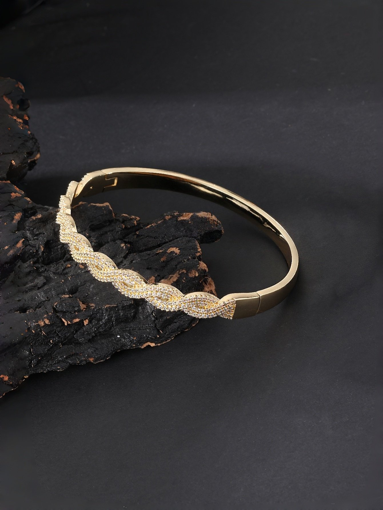 Gold Texture Bangle-Style Bracelet