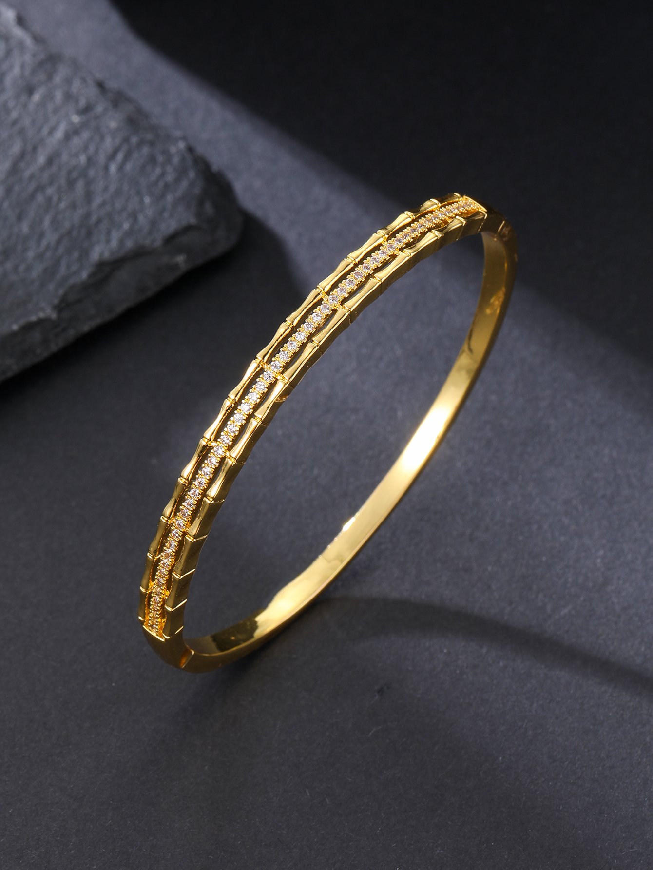 Gold Texture Bangle-Style Bracelet