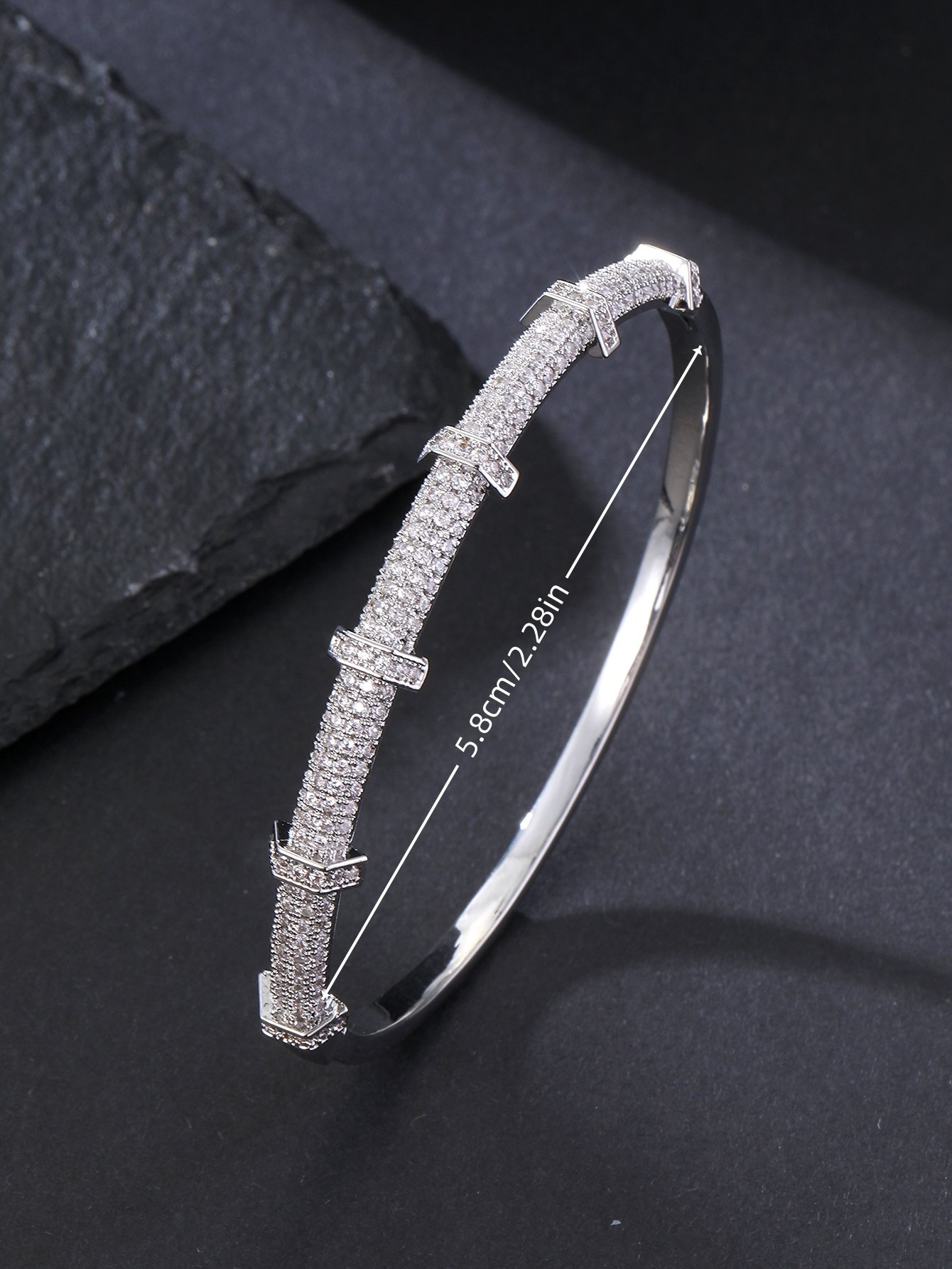 Silver Texture Bangle-Style Bracelet