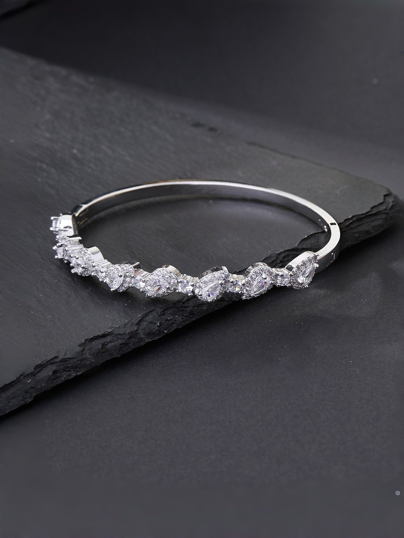 Silver Texture Bangle-Style Bracelet
