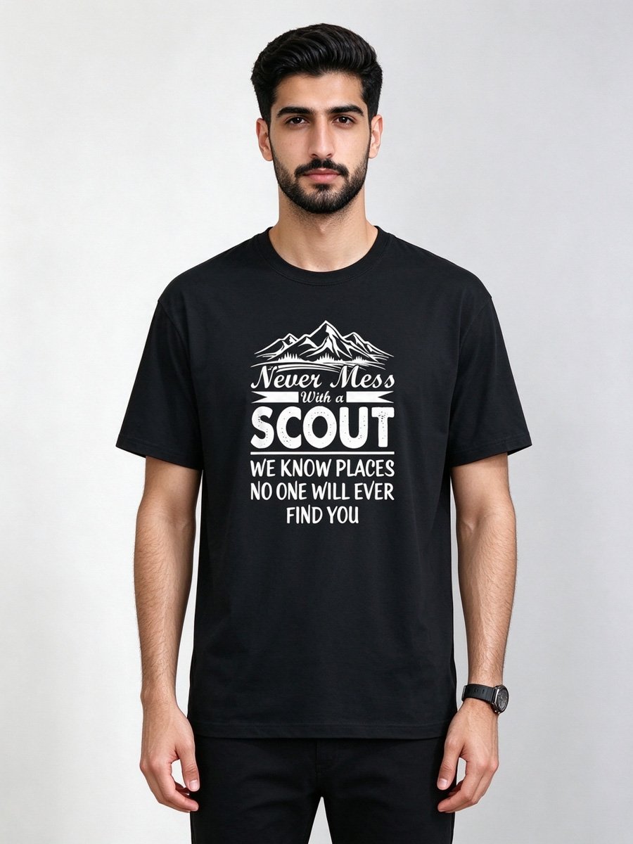 Men Black Graphic T-Shirt with Short Sleeve