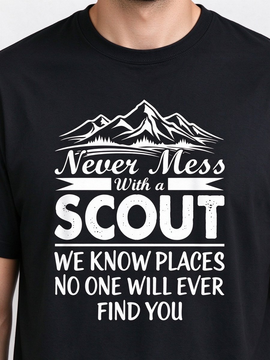 Men Black Graphic T-Shirt with Short Sleeve