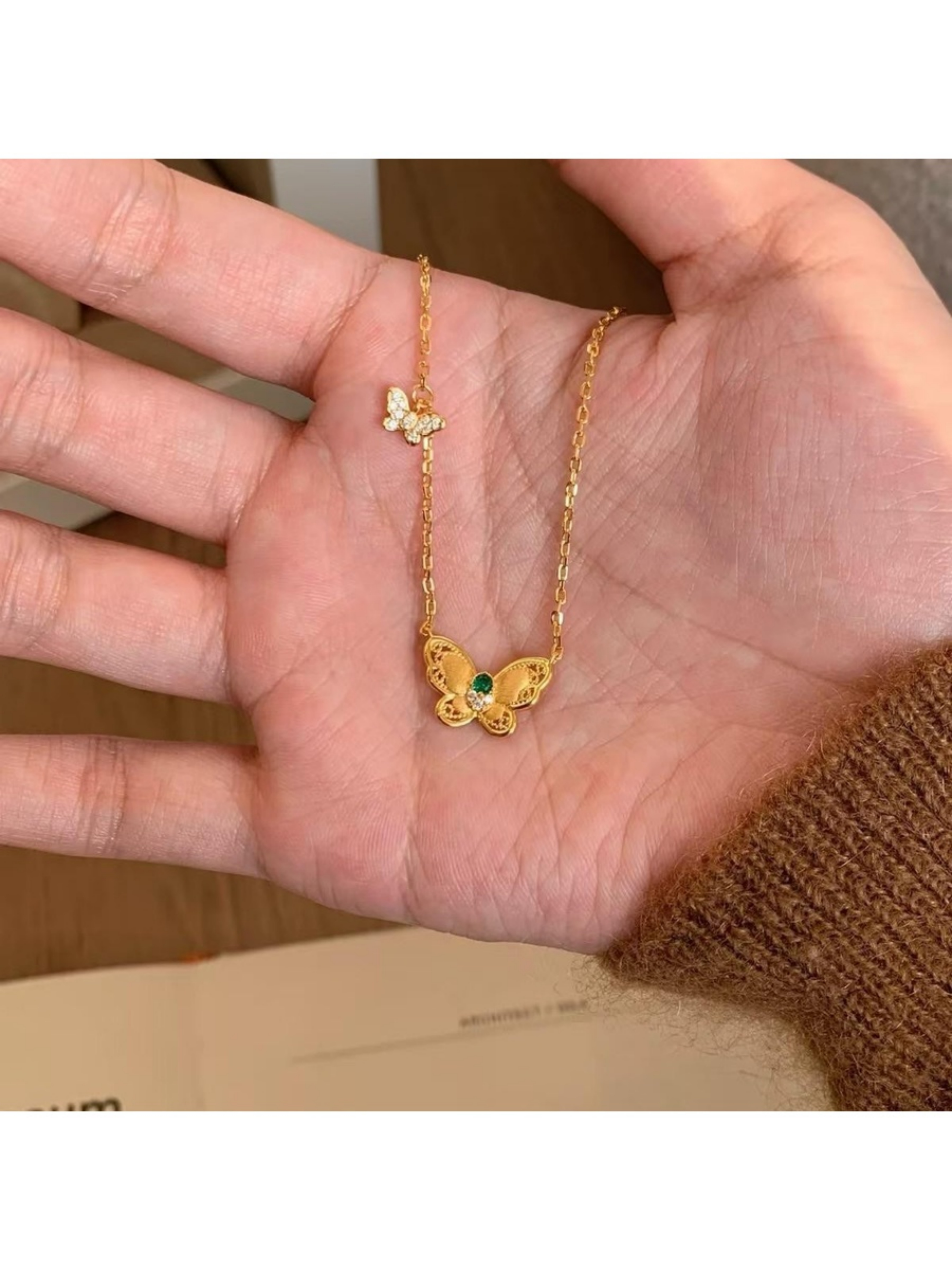 قلادة ذهبية سادة بدلاية