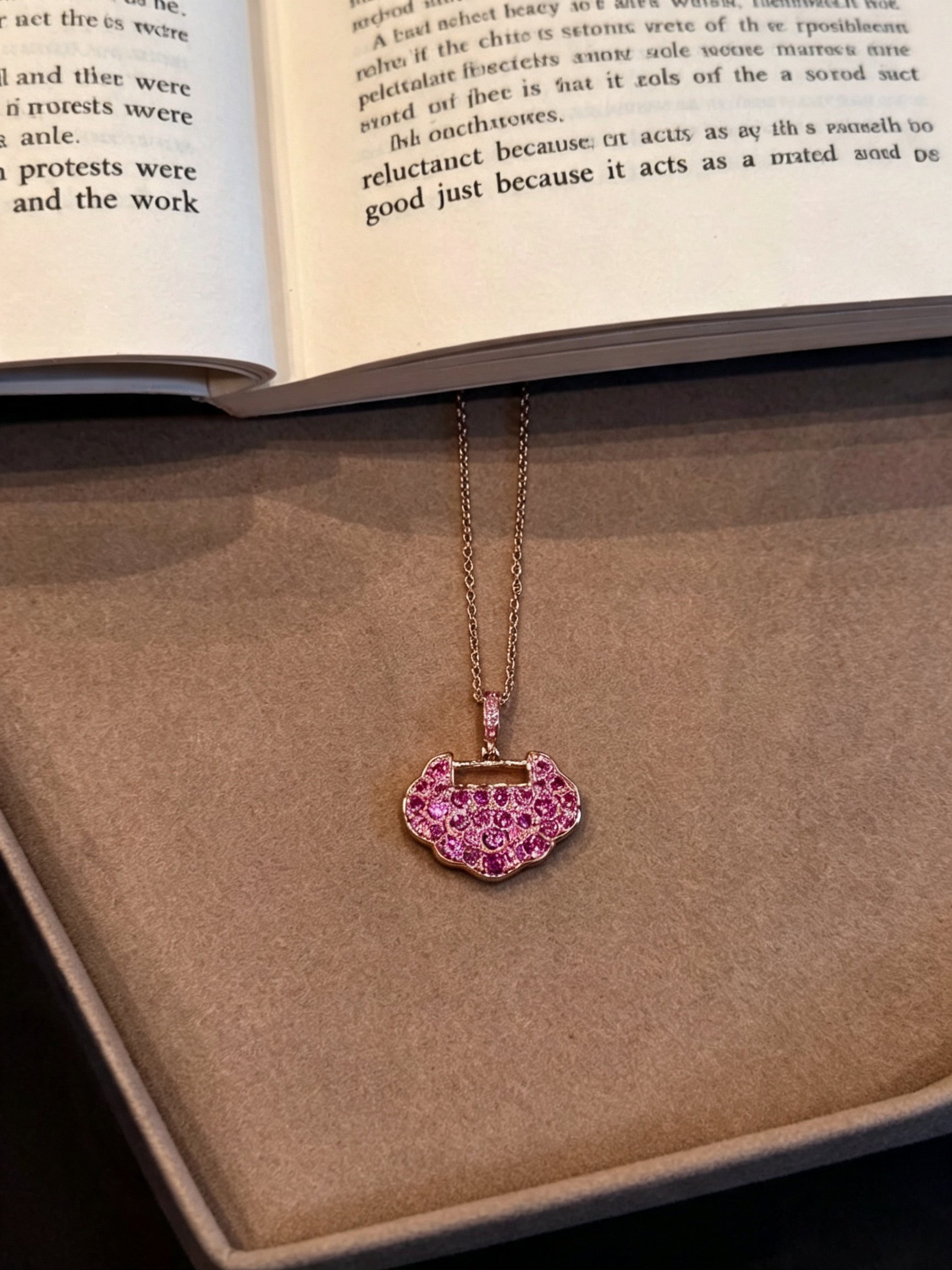 Gold Solid Chain Necklace