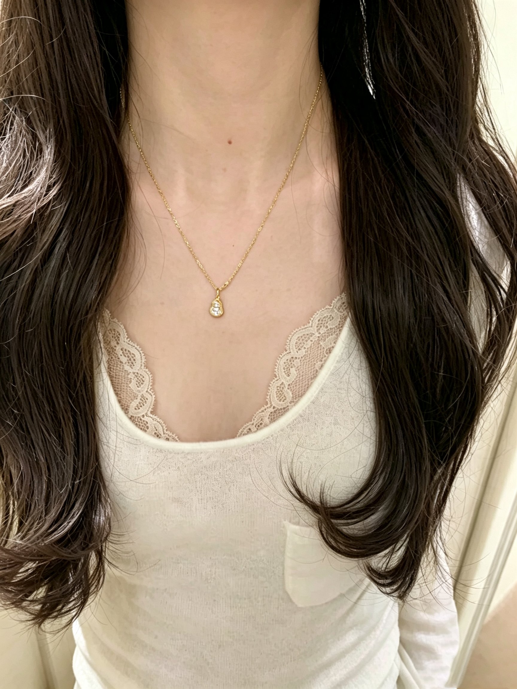 Gold Solid Pendant Necklace
