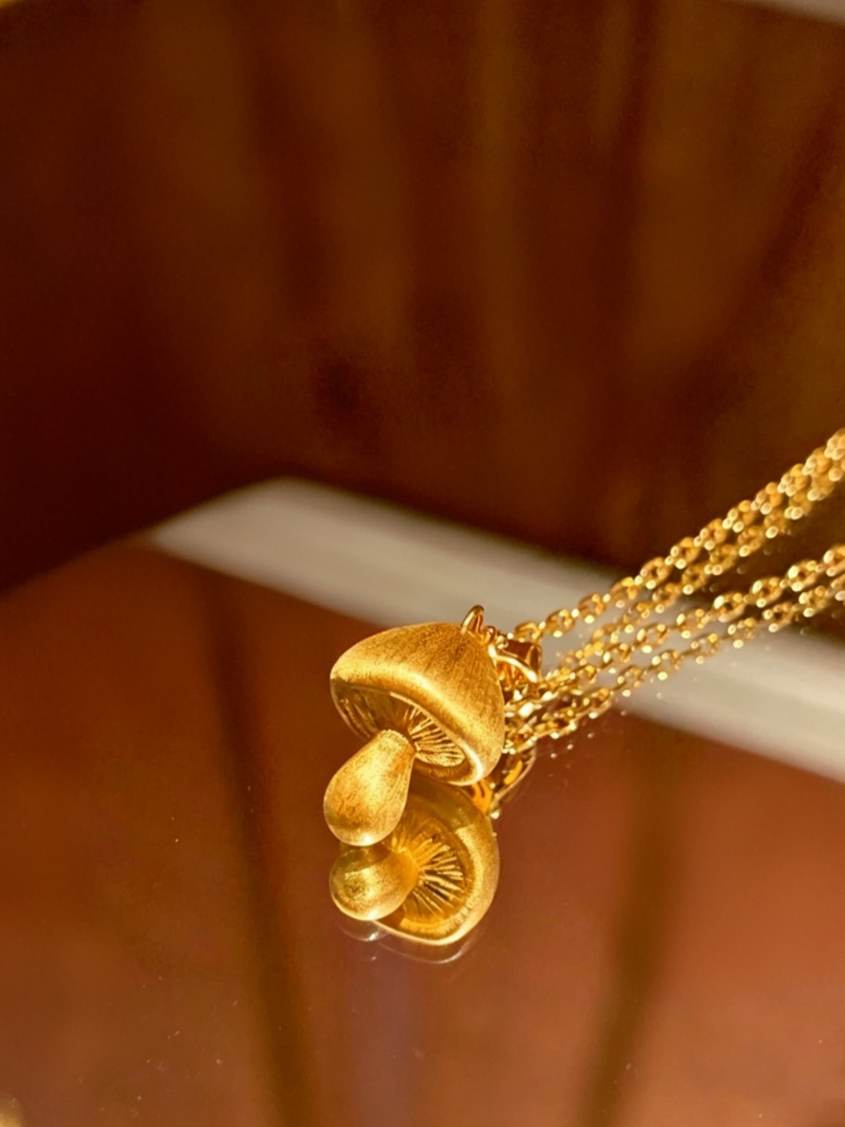 Gold Solid Pendant Necklace