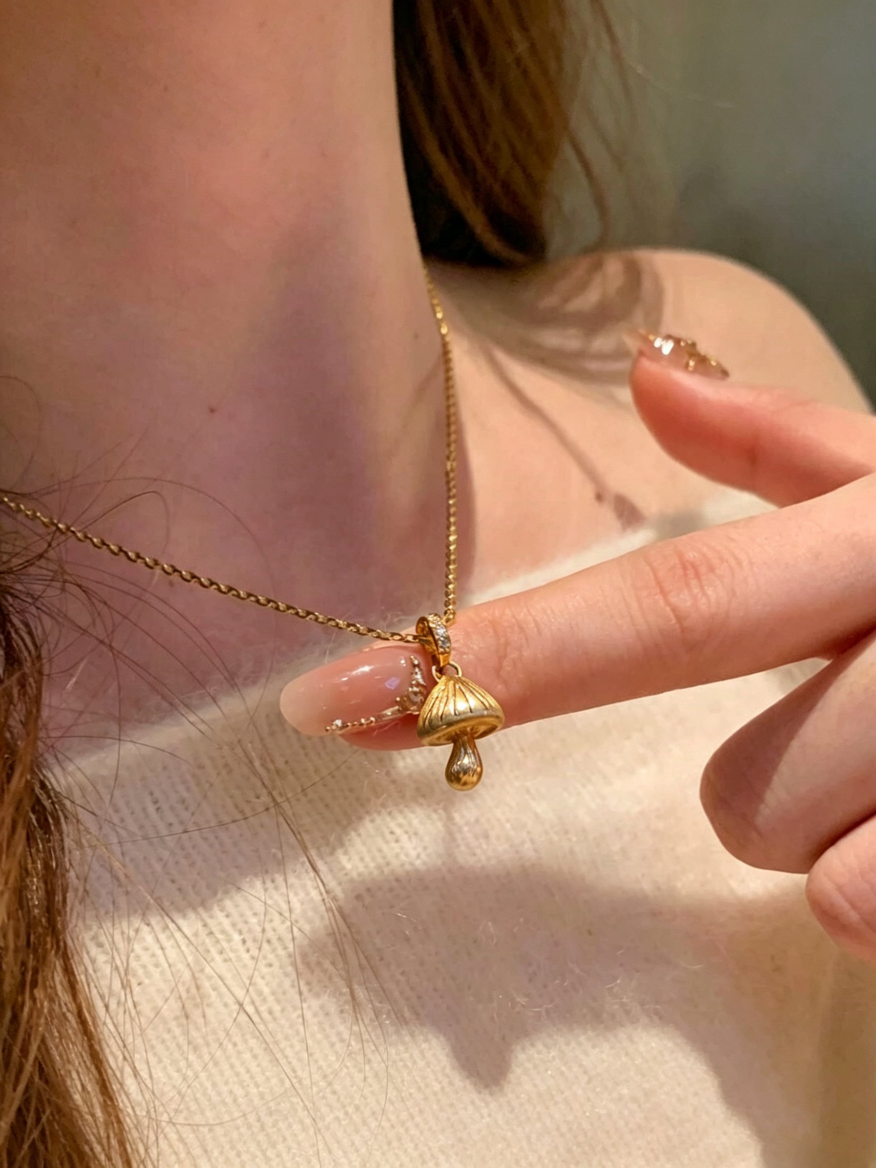 Gold Solid Pendant Necklace