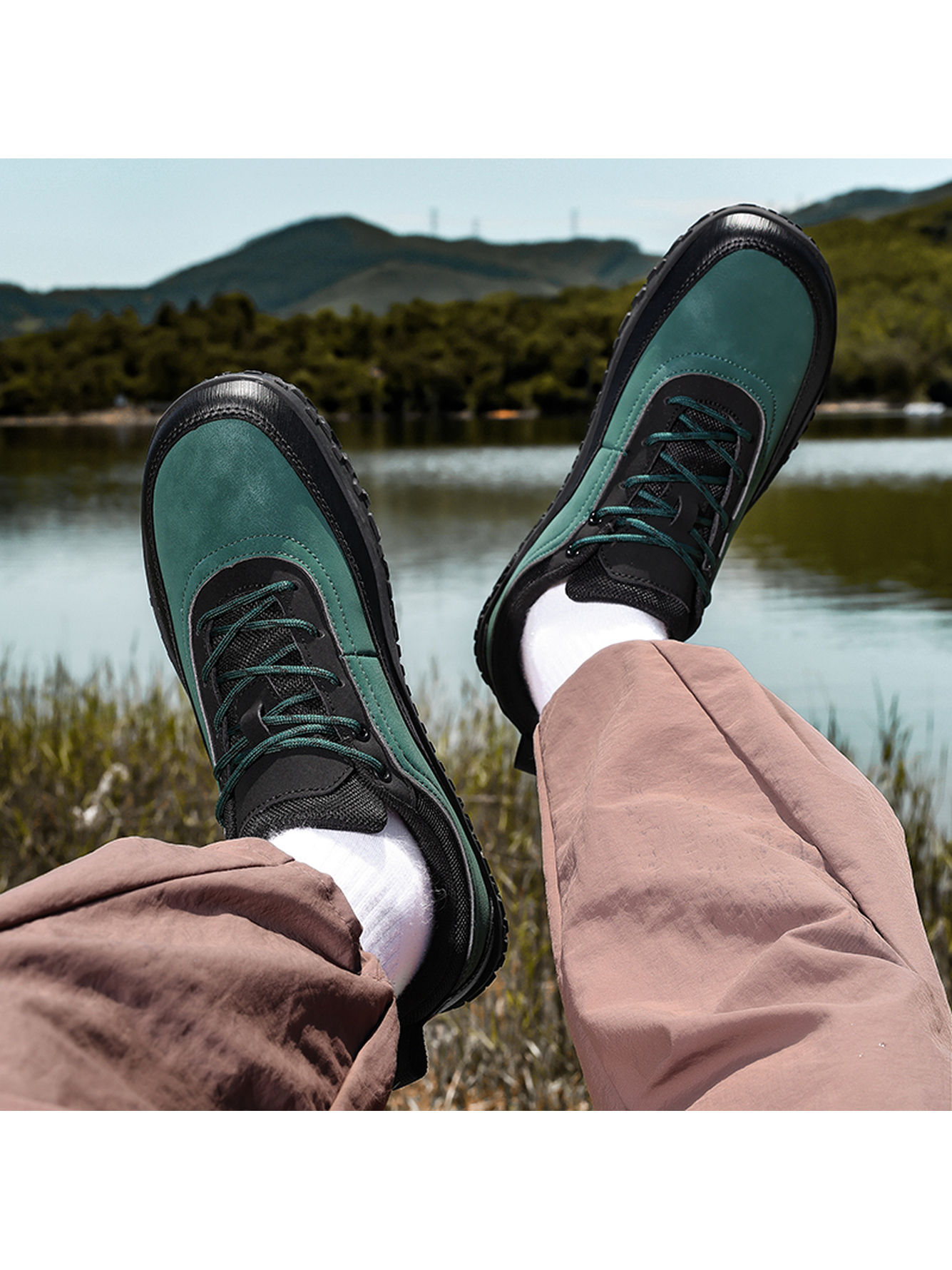 Men Green and Black Casual Sneakers